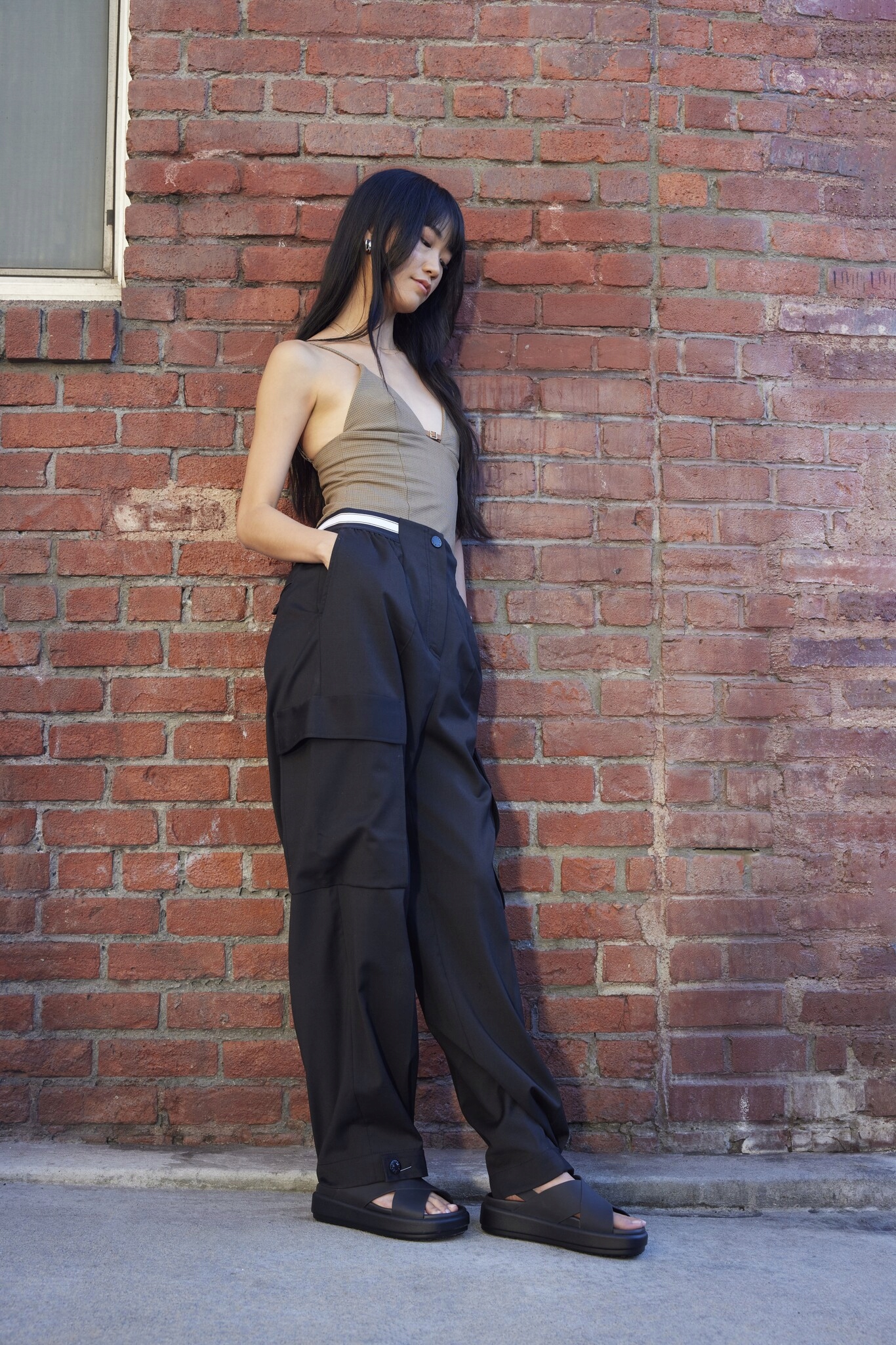 Damskie Sandały Platforma Crocs Brooklyn Luxe Cross 209407 Strap 39-40