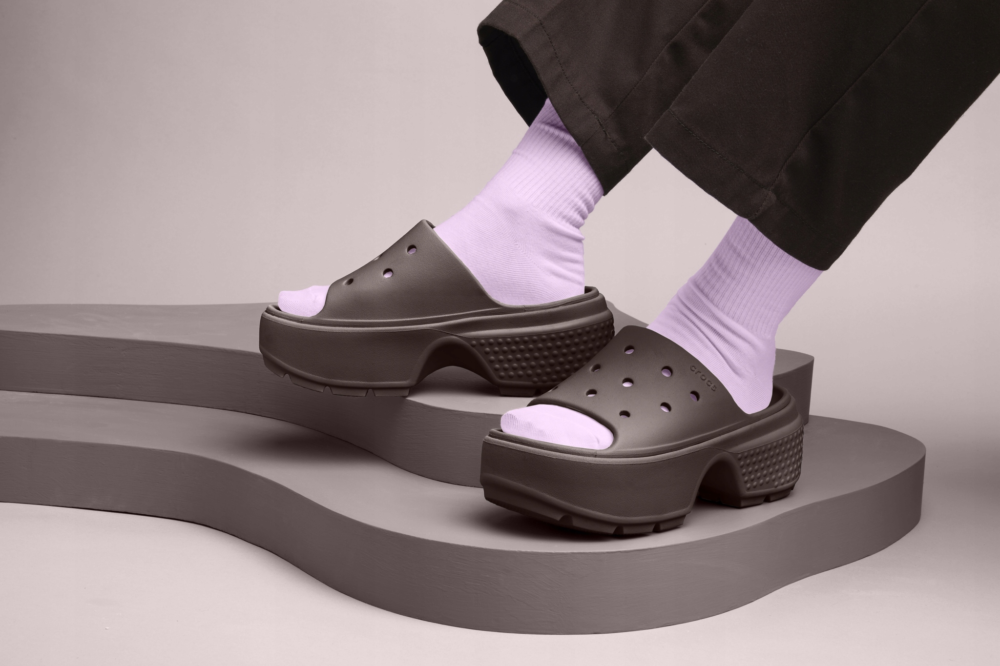 Damskie Buty Klapki Platforma Crocs Stomp 209346 Slide 41-42