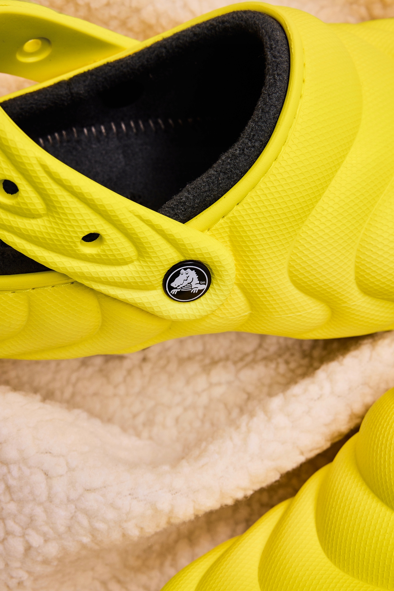 Crocs Damskie Ocieplane Buty Chodaki Classic Lined Overpuff Clog 39-40