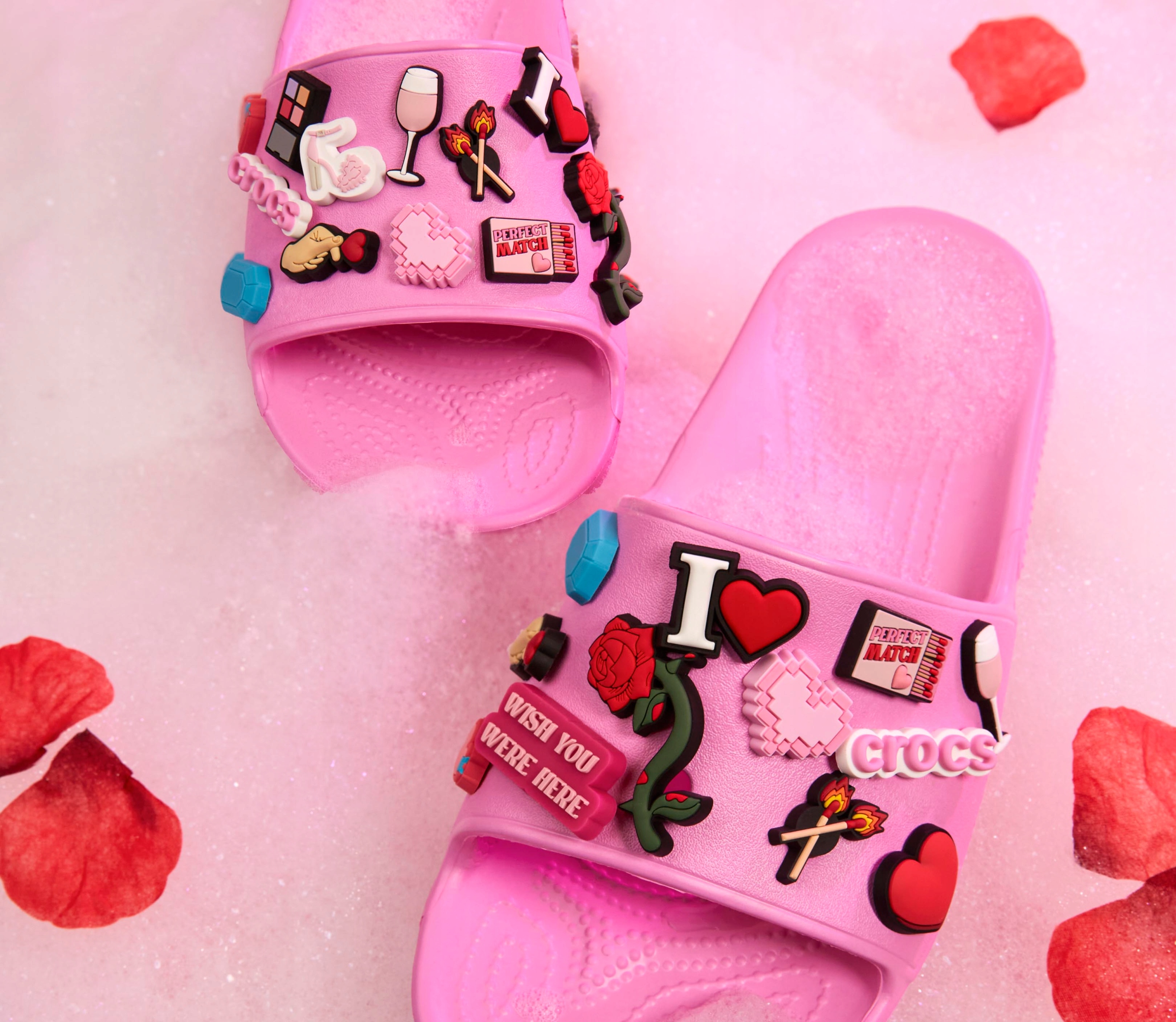 Damskie Lekkie Buty Klapki Crocs Baya 208215 Slide 37-38