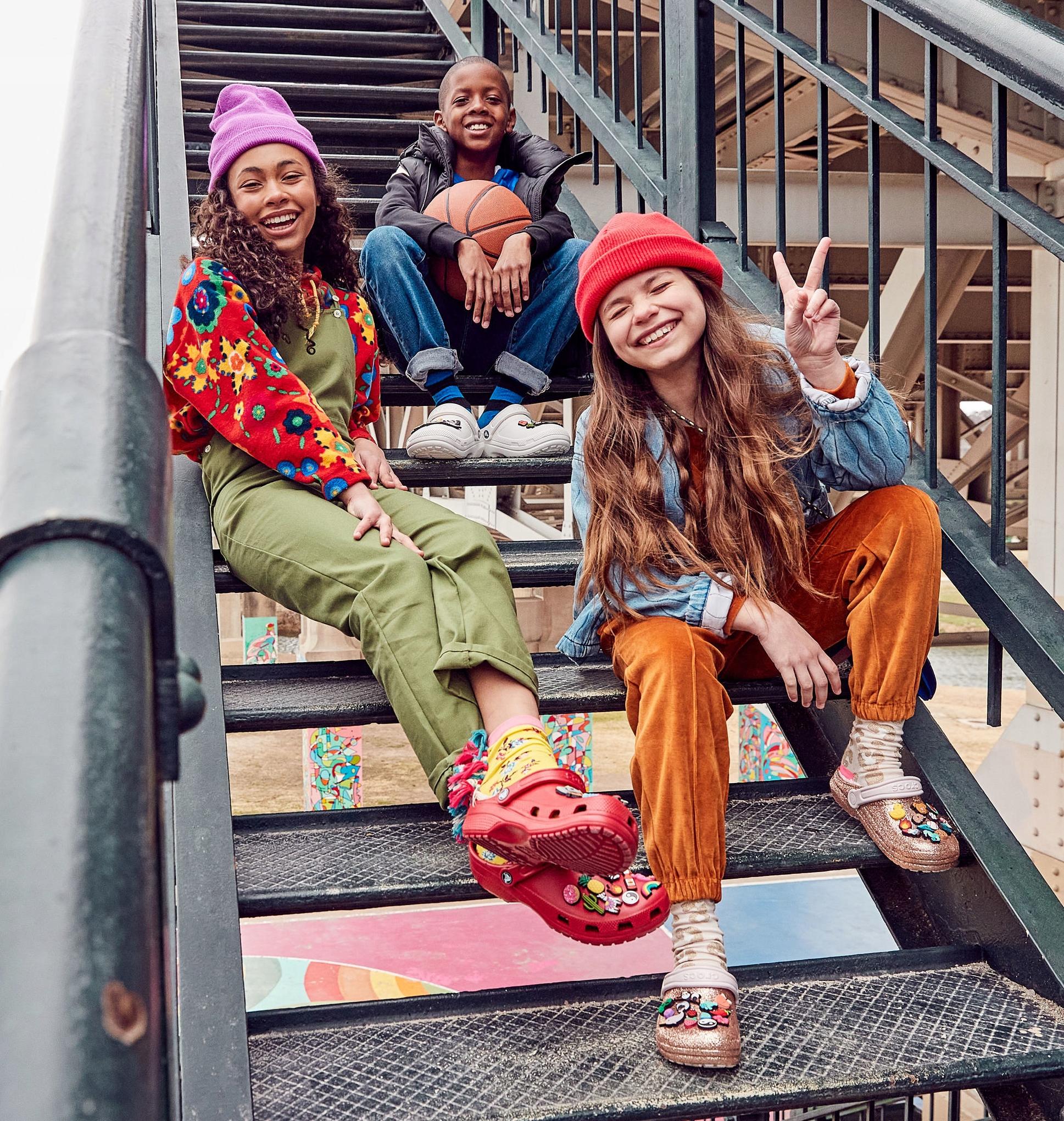 Dziecięce Ocieplane Buty Chodaki Crocs Classic Lined 203506 Clog 29-30