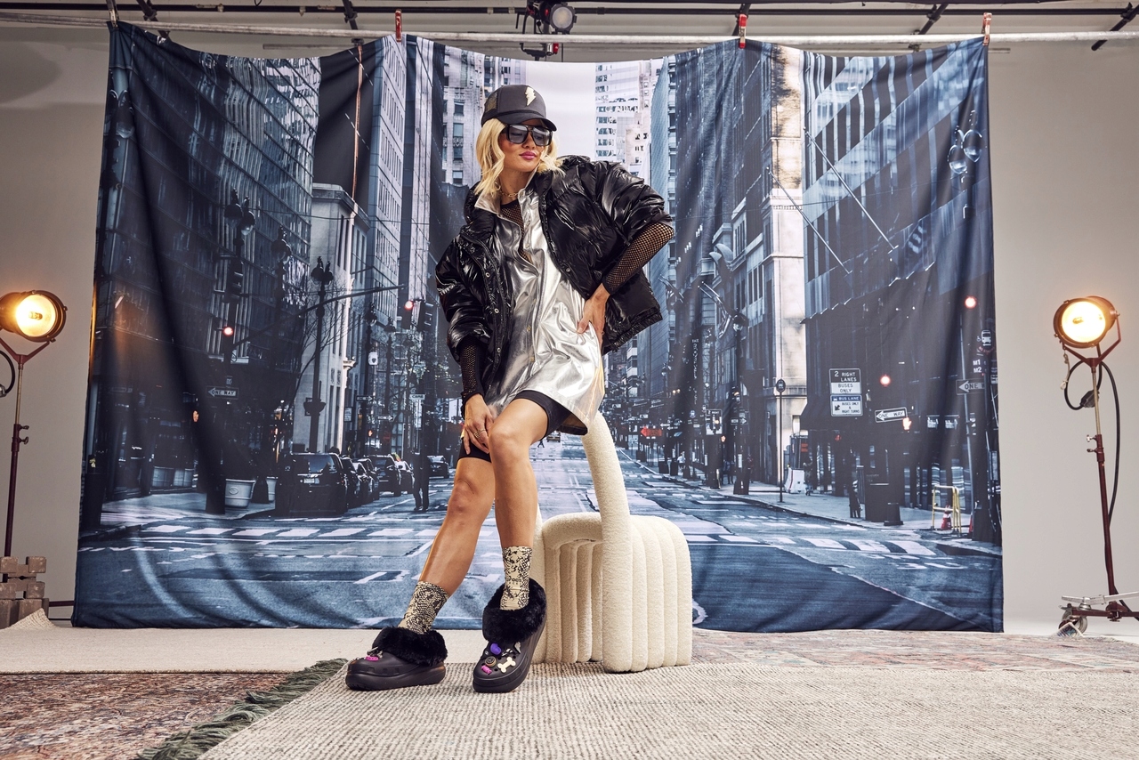 Damskie Ocieplane Buty Chodaki Crocs Furever Crush 208446 Clog 41-42