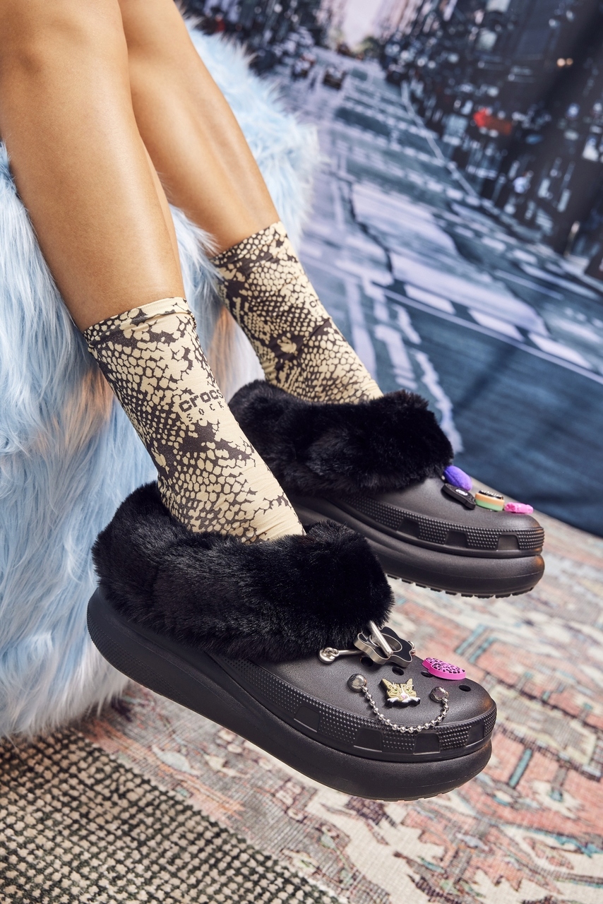 Damskie Ocieplane Buty Chodaki Crocs Furever Crush 208446 Clog 41-42