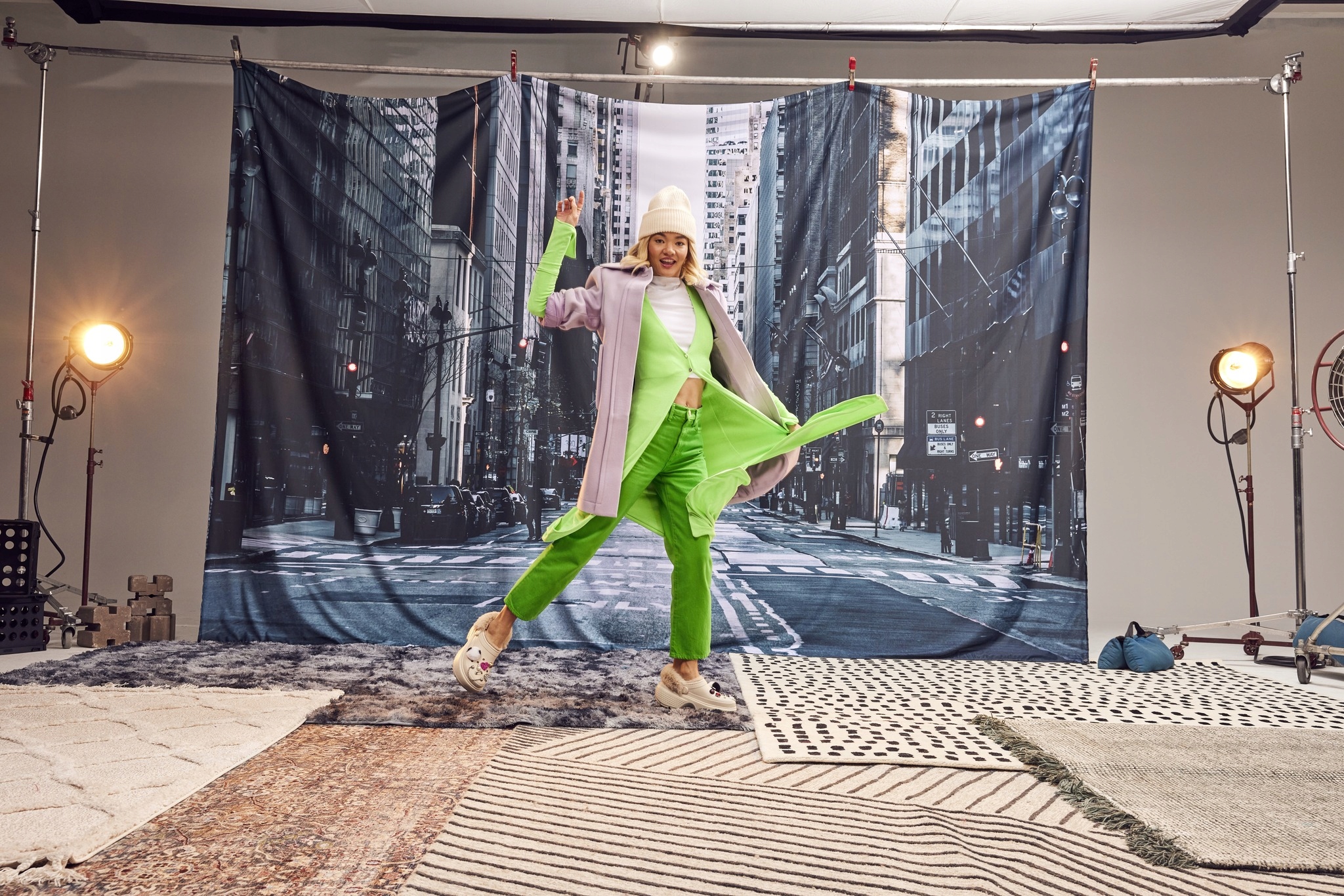 Crocs Damskie Ocieplane Chodaki Buty Platforma Stomp Lined Clog 42-43