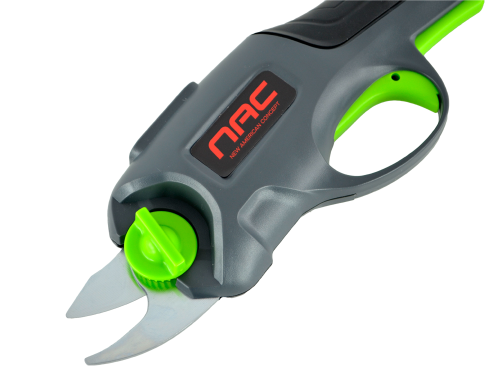 AKUMULATOROWY SEKATOR DO CIĘCIA GAŁĘZI NAC PRB36-B15-JN 800 CIĘĆ NA 1 ŁADOW