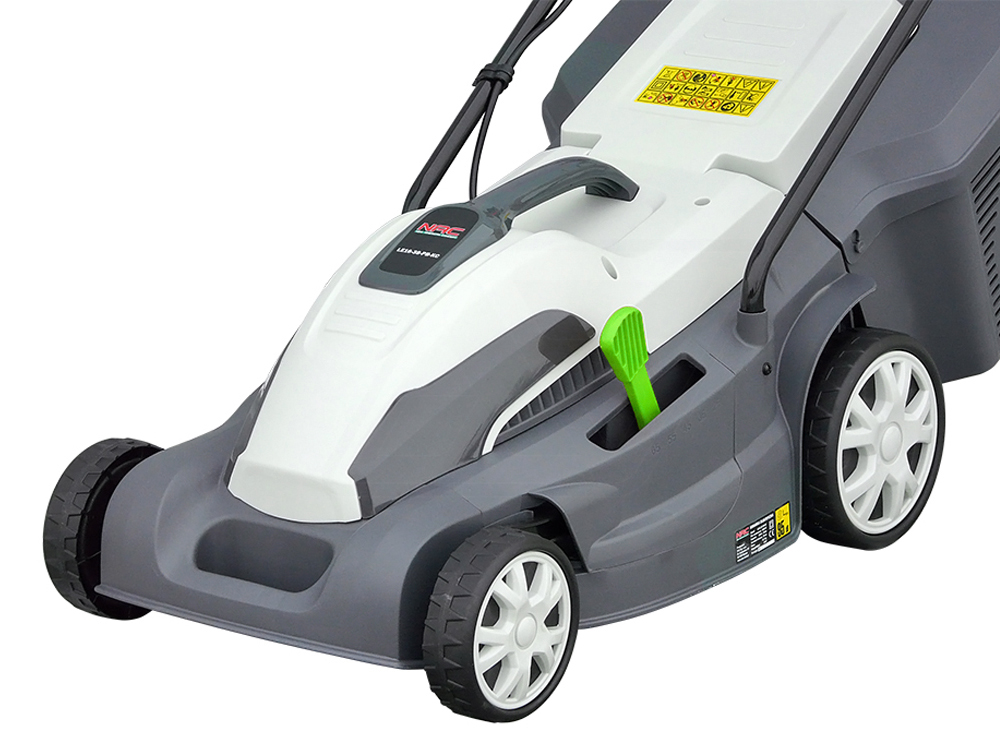 KOSIARKA ELEKTRYCZNA NAC LE 16-38-PB-KC MOC 1600 W SZEROKOŚĆ KOSZENIA 38 CM