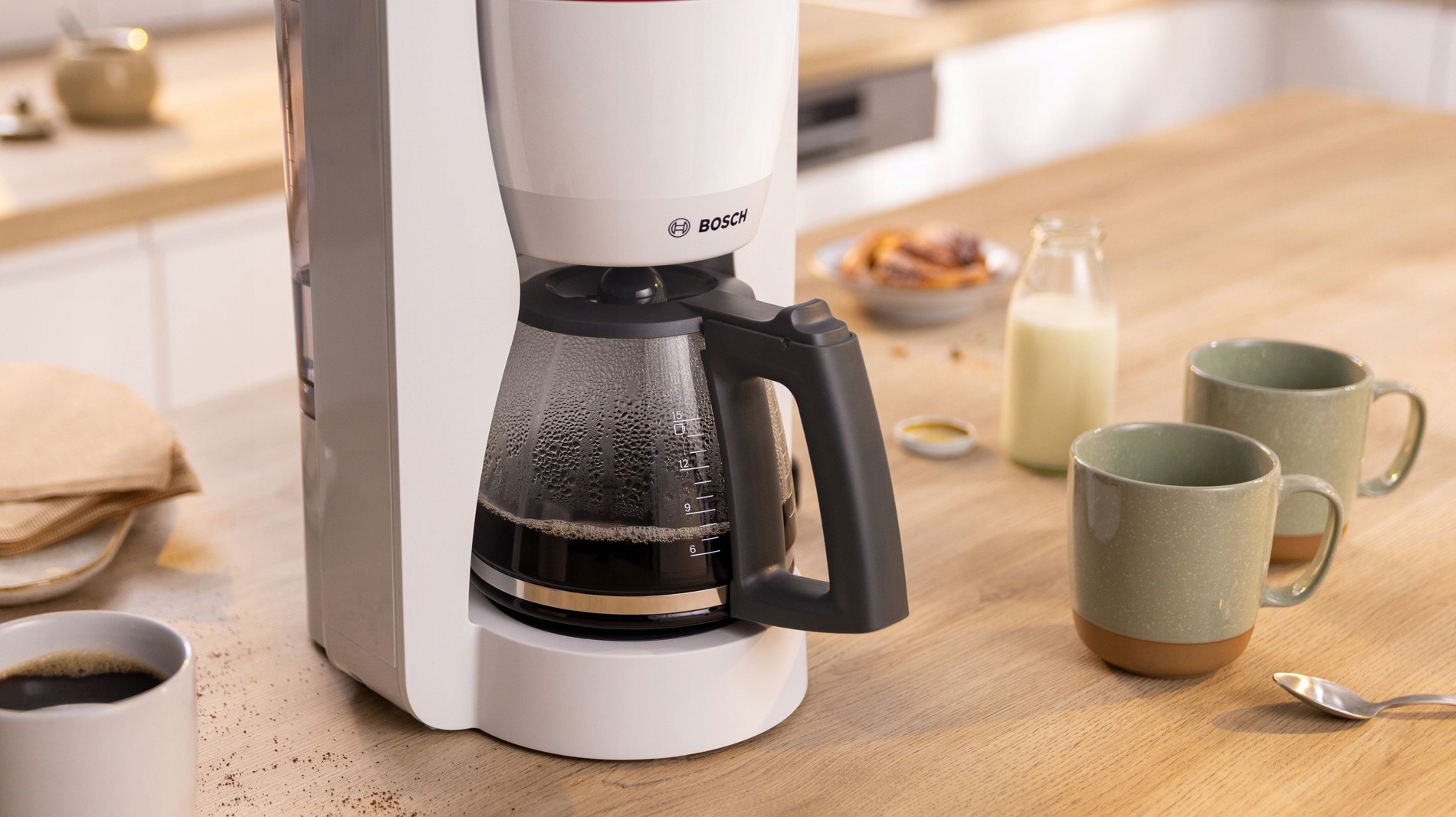 Bosch MyMoment TKA2M111 – utrzymywanie ciepła