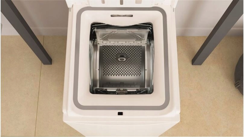 Pojemny bęben 43 l na 6 kg prania