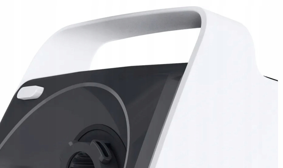 Schowek na sitka i kabel