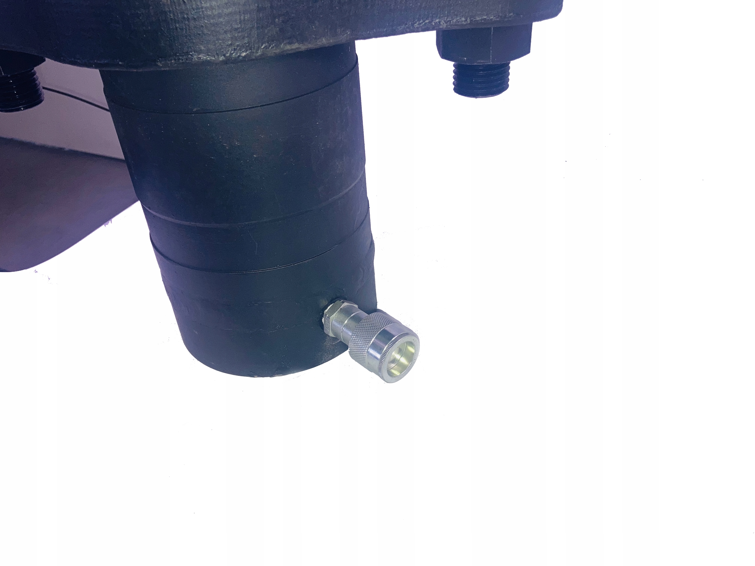 Polička na nářadí