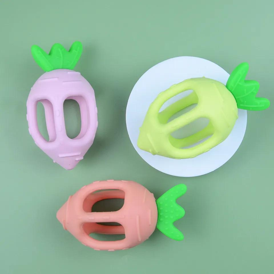 GRYZAK DLA DZIECI RZODKIEWKA Z UCHWYTAMI RÓŻOWY