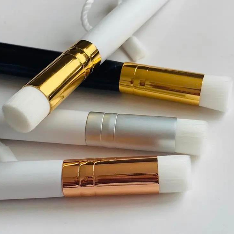 PĘDZELEK DO MYCIA RZĘS