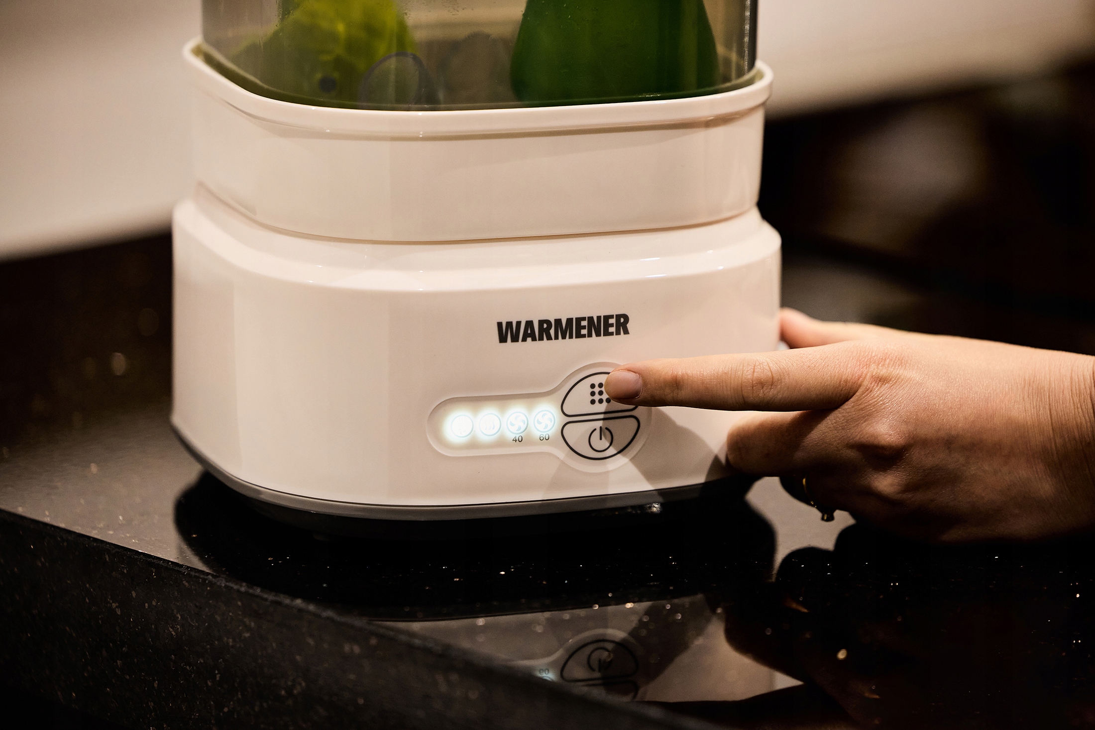 Stalowa płyta grzewcza Warmener™ – równomierna para, automatyczne odkamienianie