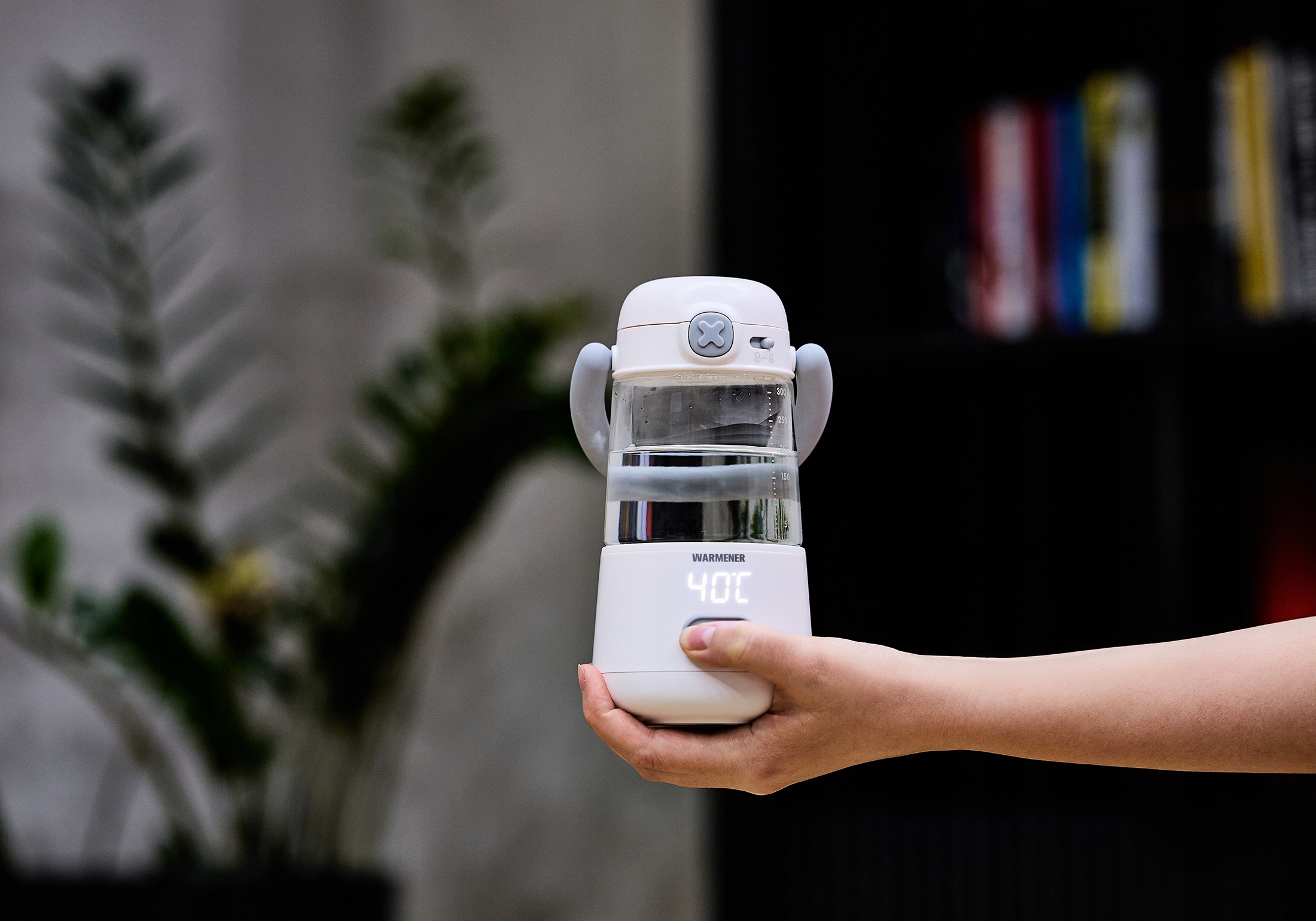 Ładowanie Warmener™ z powerbanka USB-C – mobilne karmienie w aucie