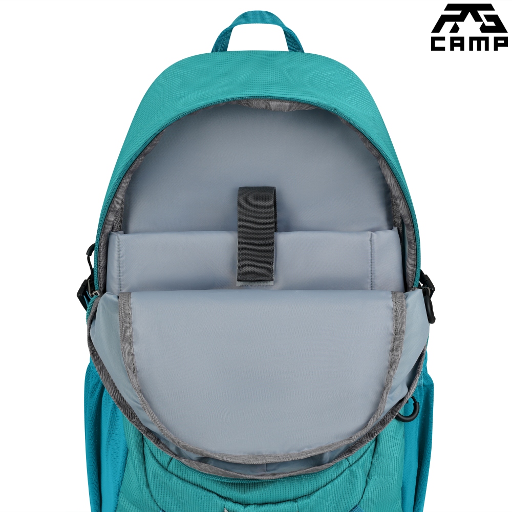 Plecak RG CAMP R30 30L – komora główna z kieszenią na laptopa