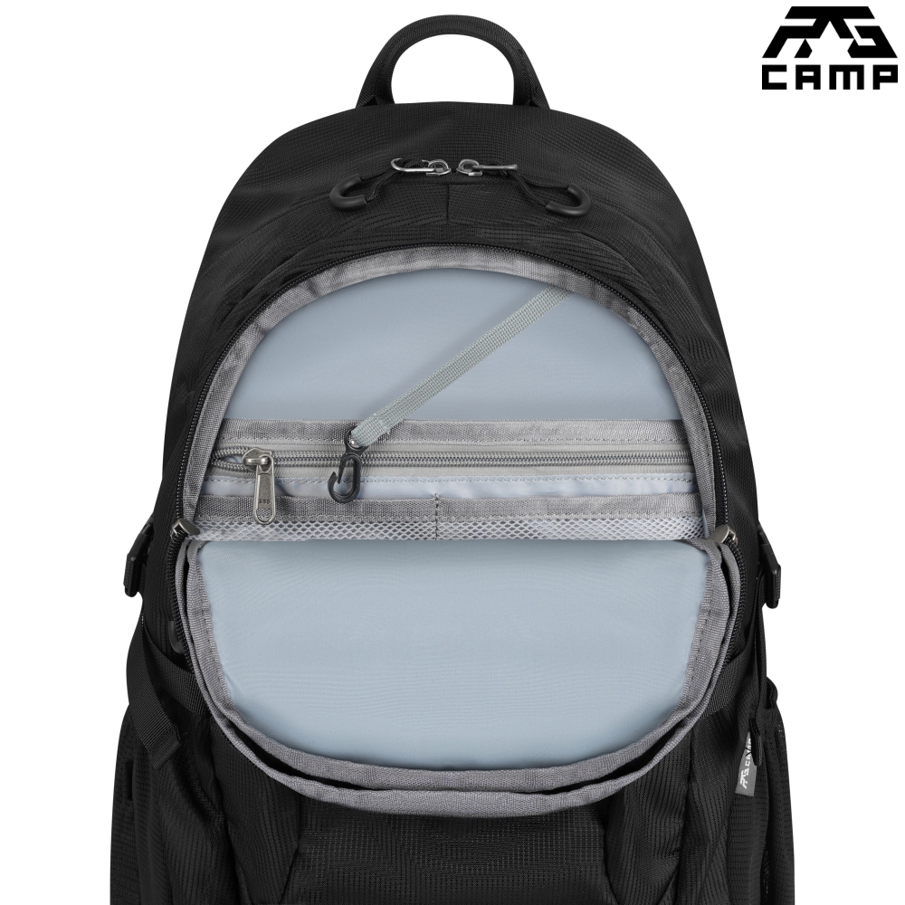 Plecak RG CAMP R30 30L – otwarta mniejsza kieszeń