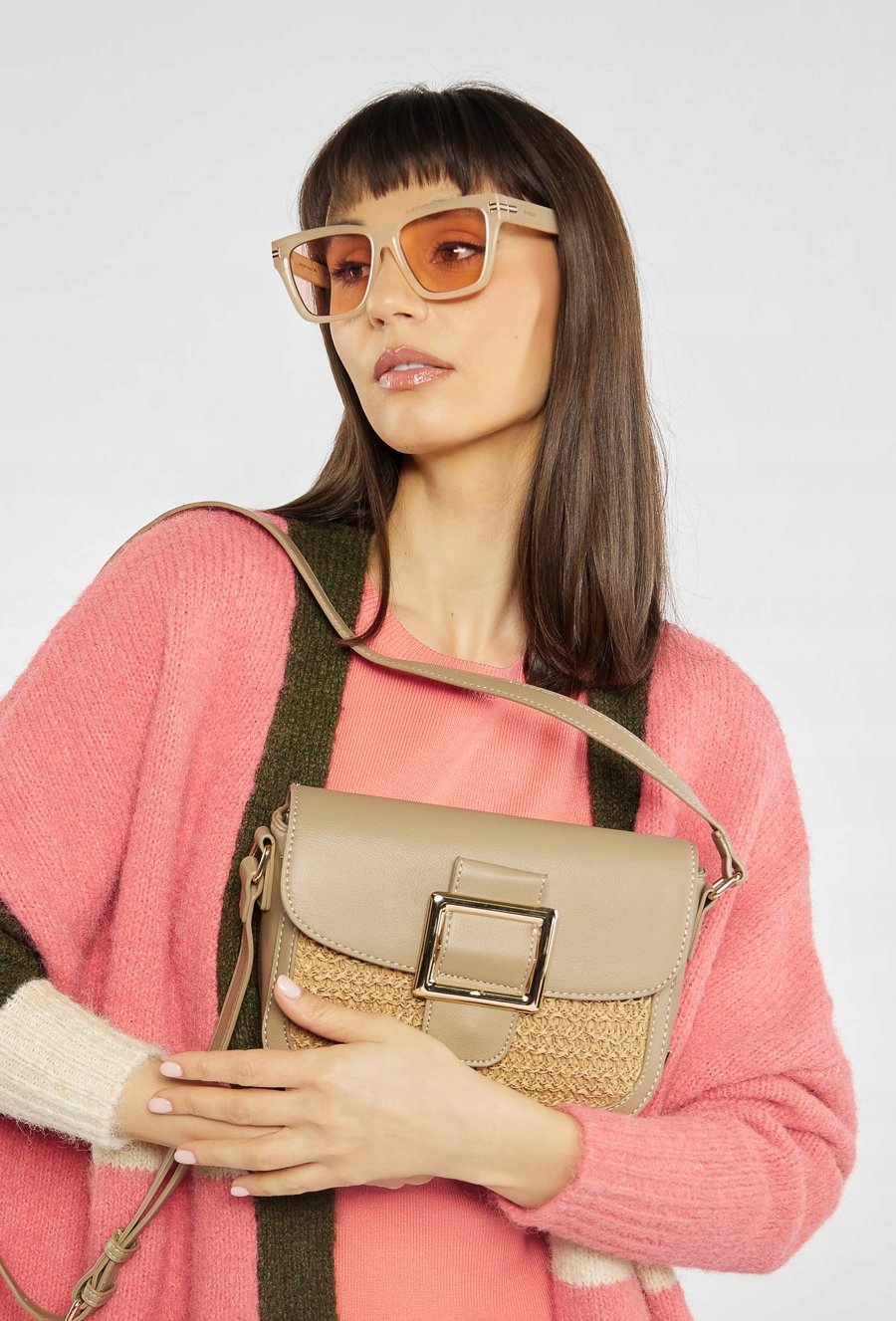 Monnari torebka listonoszka koszyk z plecionym panelem beżowo-szary BAG0410