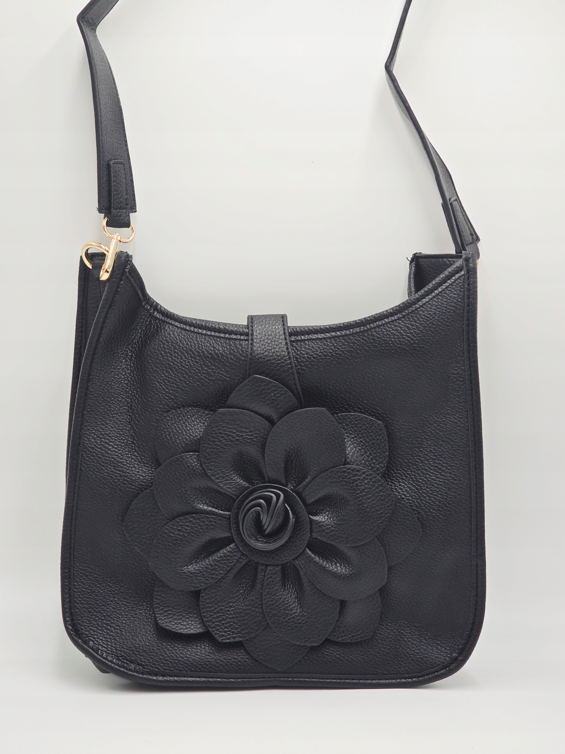 Maxfly - torebka listonoszka skóra ekologiczna kwiat 3D czarny H503