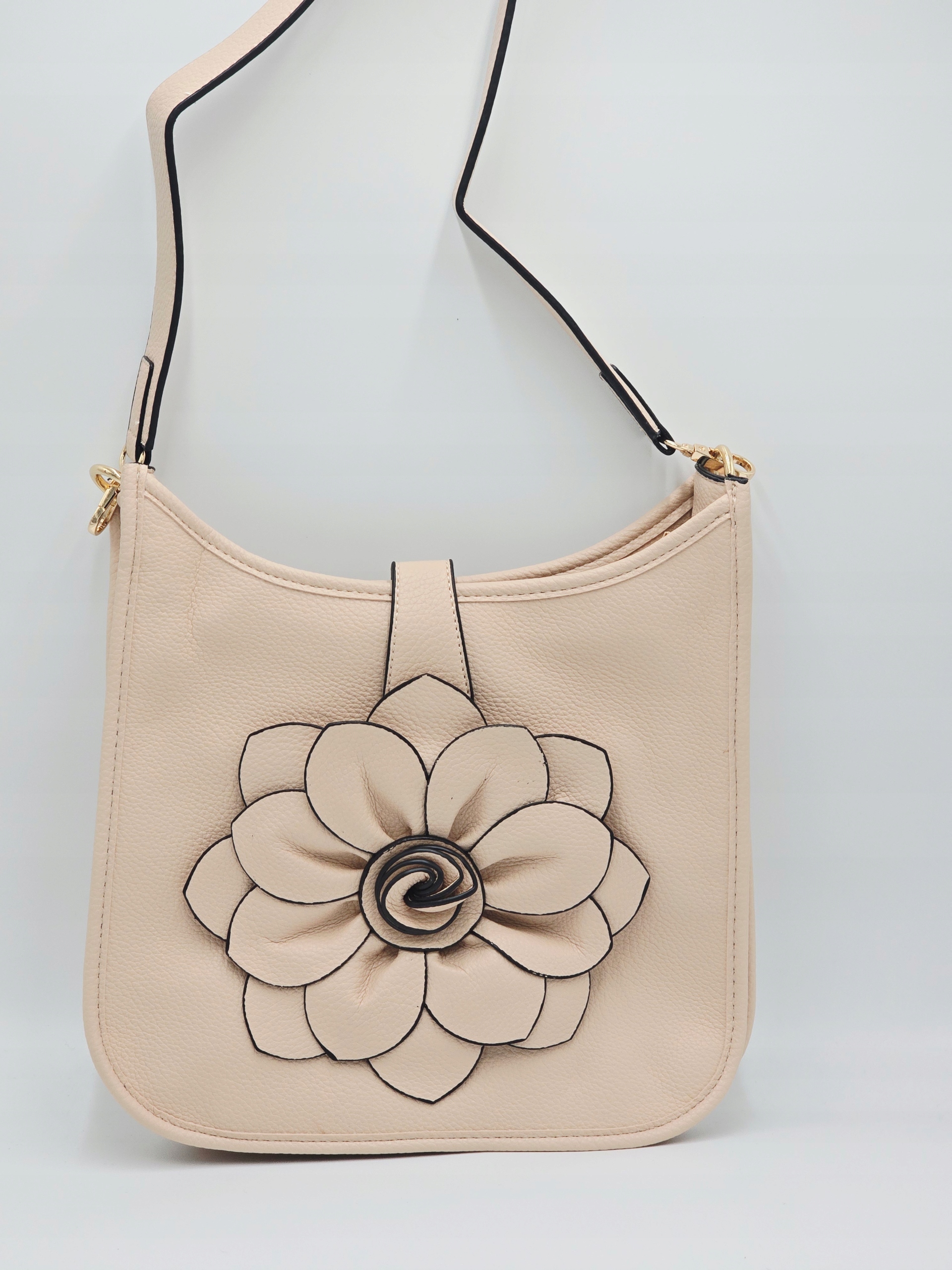 Maxfly - torebka listonoszka skóra ekologiczna kwiat 3D pudrowy róż H503