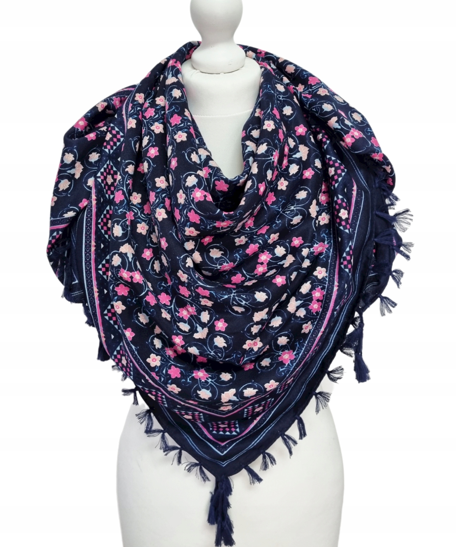 Piękna chustka / apaszka w kwiaty niebieska 09