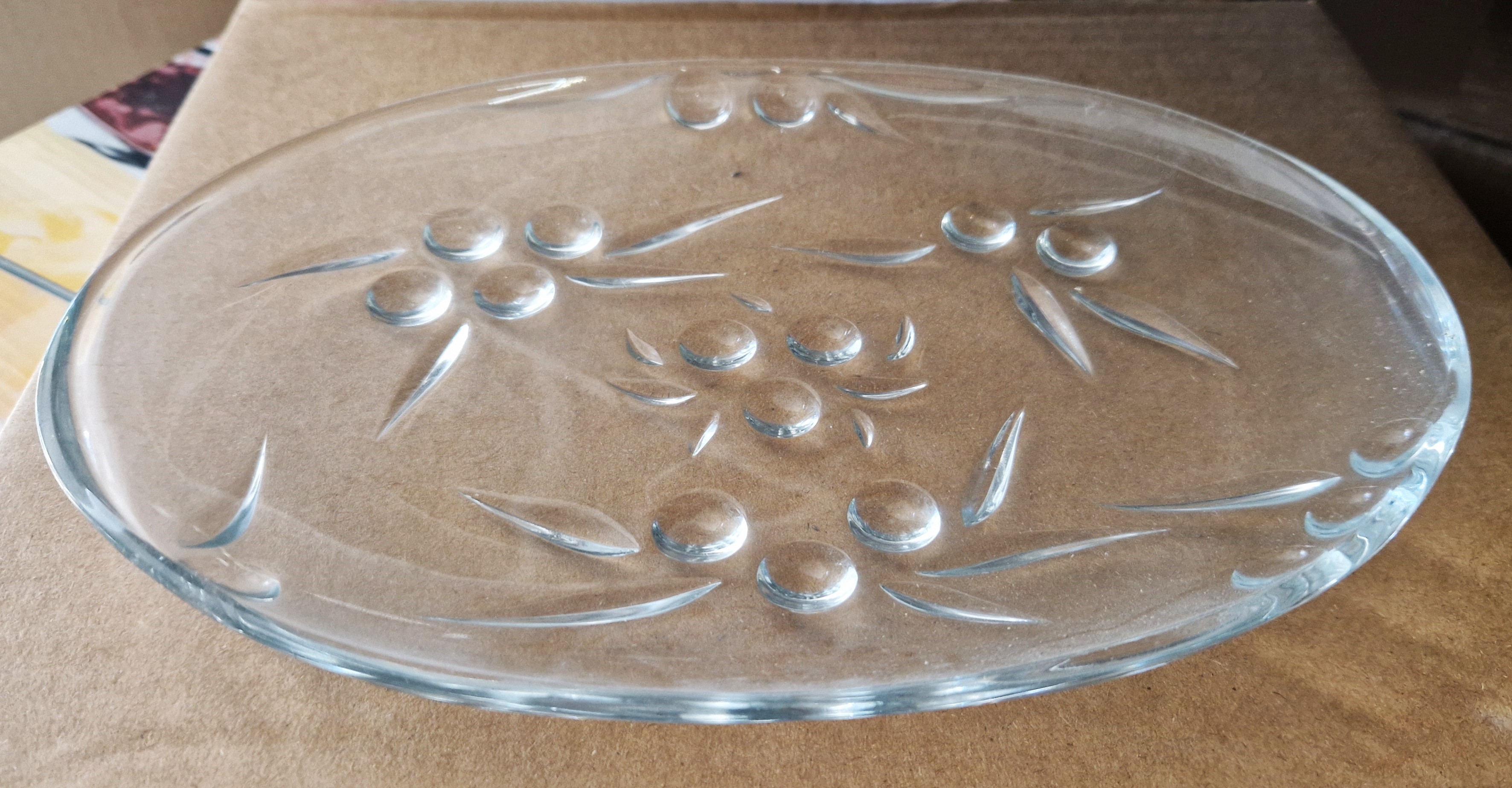 PÓŁMISEK SZKLANY 22 CM