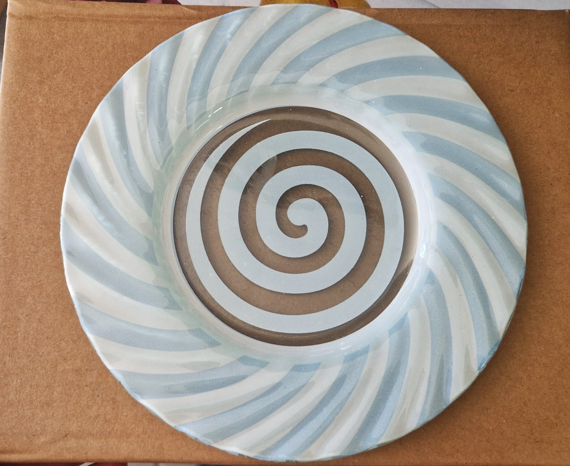 TALERZ SZKLANY PŁYTKI 30,5 CM