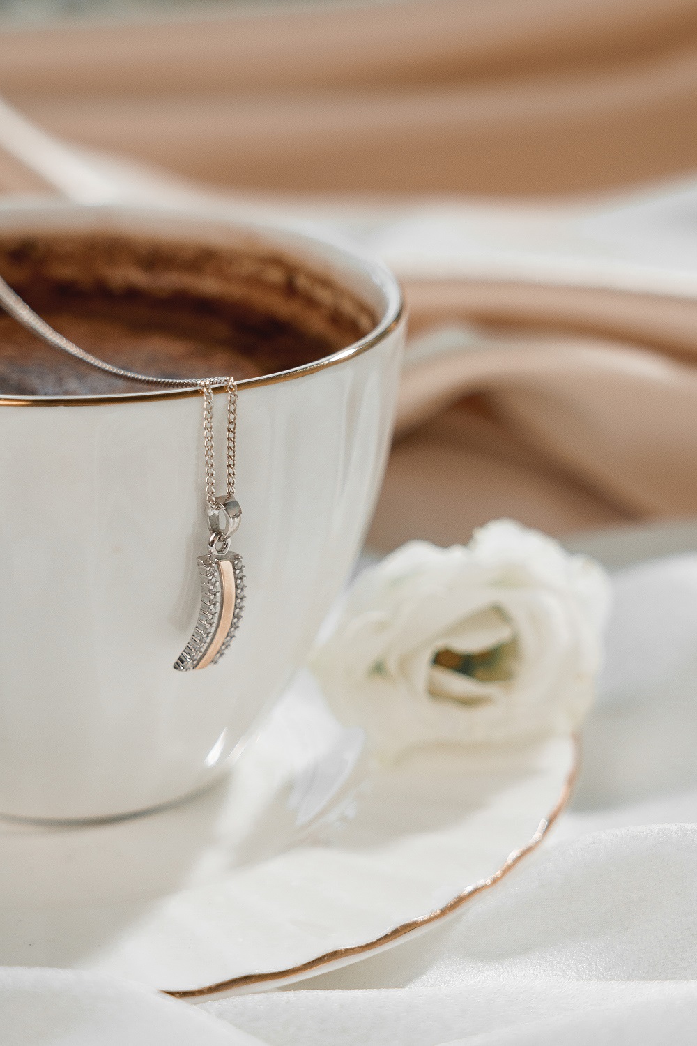 Zawieszka srebrna ze złotem i cyrkoniami 179 zdjęcie 2