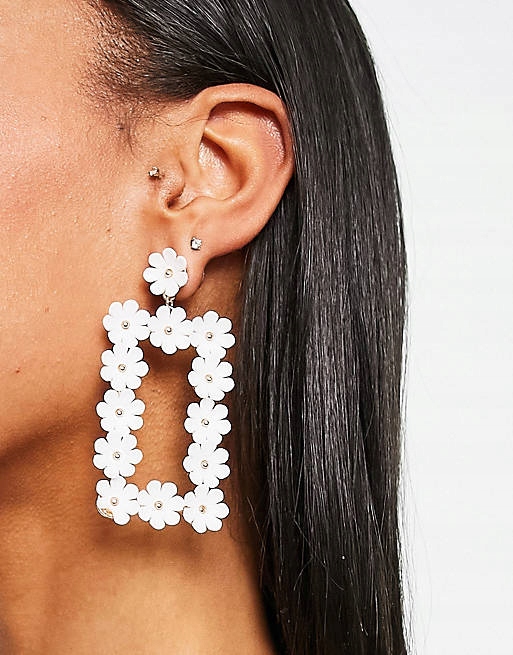 Stalove Złotko - ASOS DESIGN – Kolczyki Z Kwiatowym Wzorem