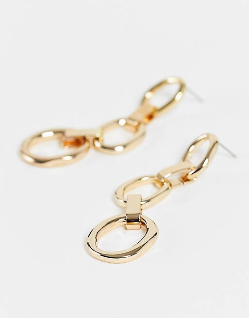 Stalove Złotko - SVNX długie wiszące kolczyki koła w kolorze złotym Stalove Złotko - SVNX długie wiszące kolczyki koła w kolorze złotym