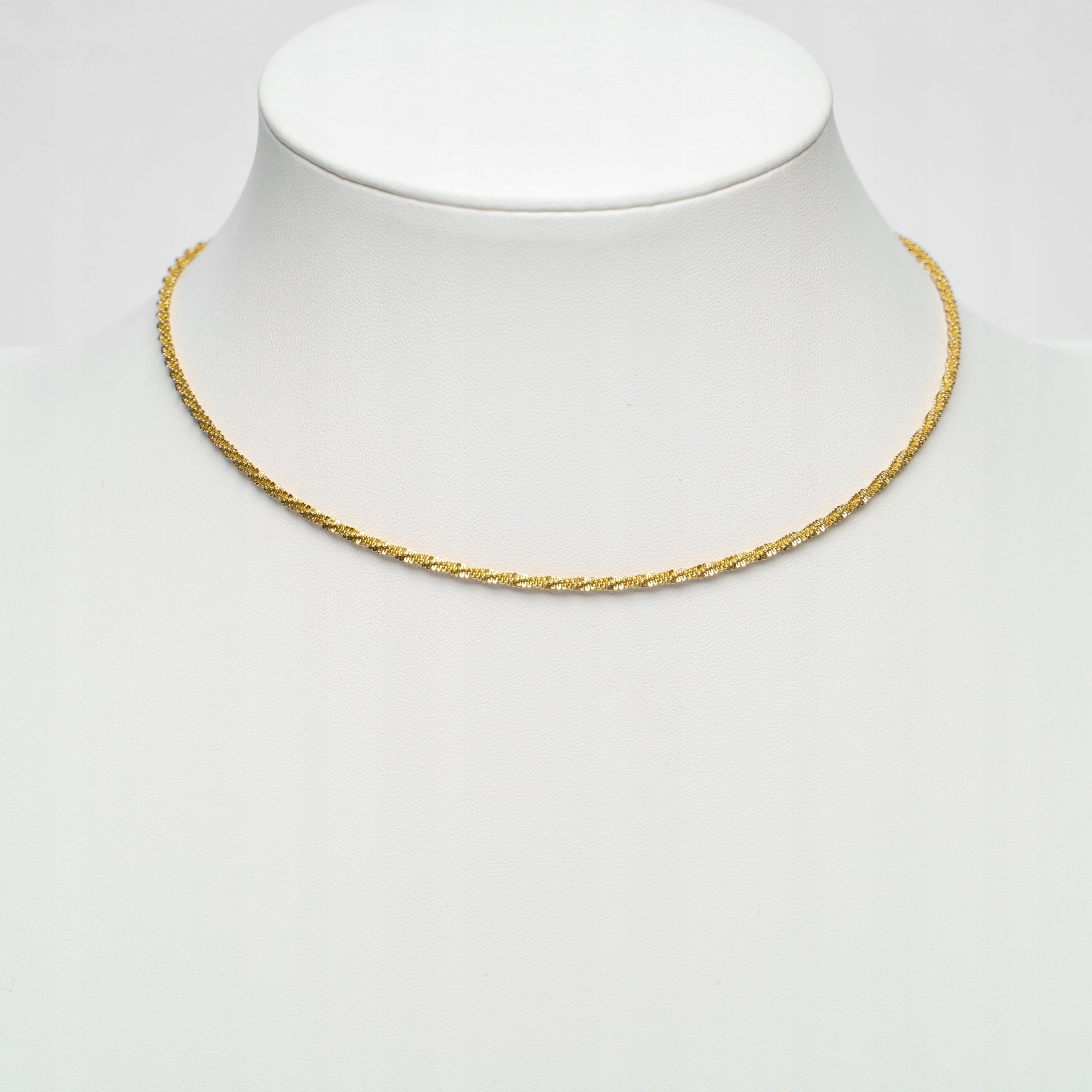 Stalove Złotko - Celebrytka Łańcuszek Kręcony Złoty Stal 2mm 417 Stalove Złotko - Celebrytka Łańcuszek Kręcony Złoty Stal 2mm 417