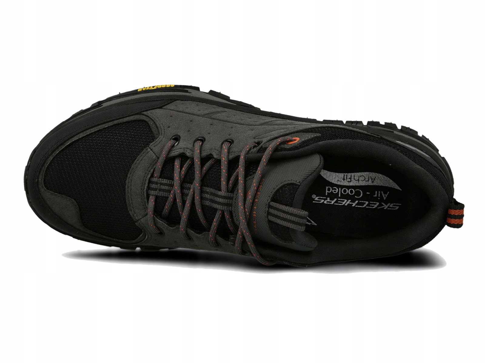 De dalt a baix view of the inside of a single shoe, revealing the Skechers Air-Cooled Arch Fit insole.