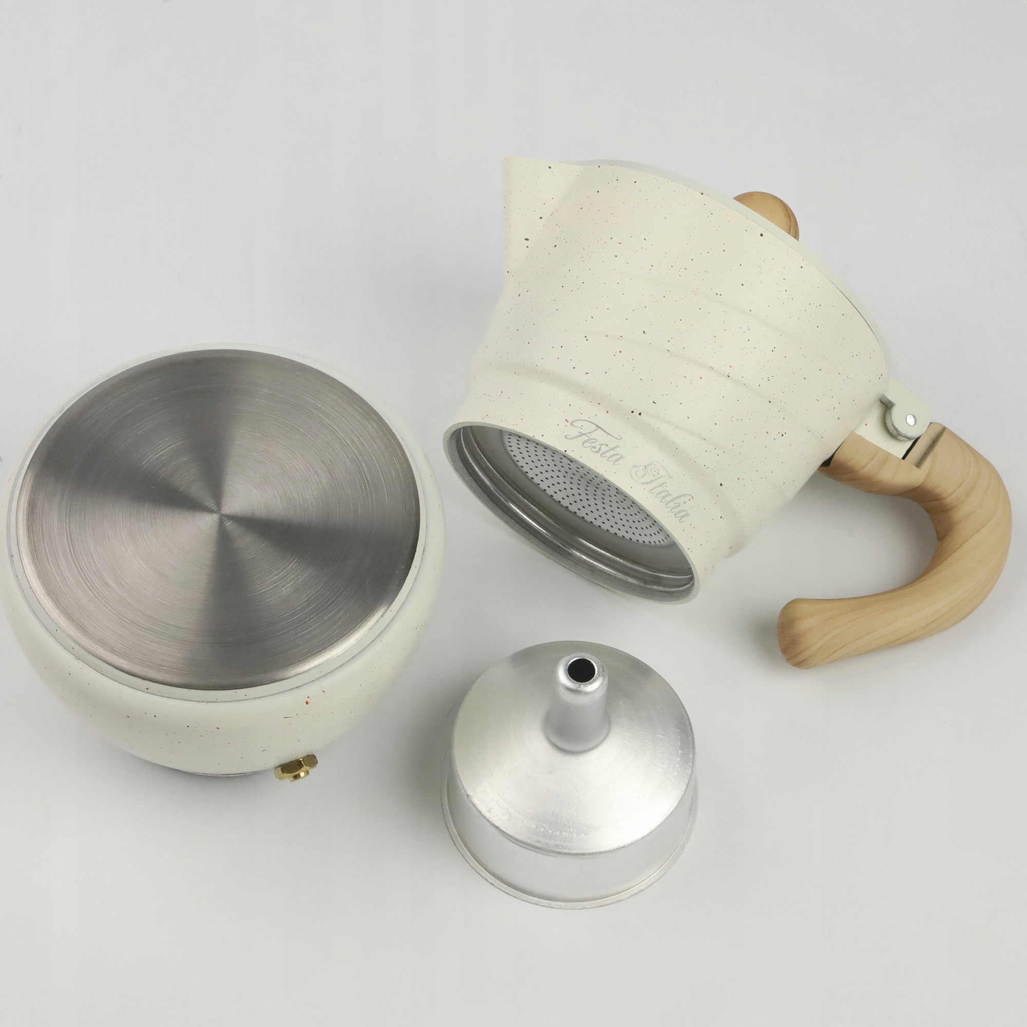 KAWIARKA ALUMINIOWA ZAPARZACZ DO KAWY KAFIETERKA WŁOSKA MOKA NA 3 FILIŻANKI