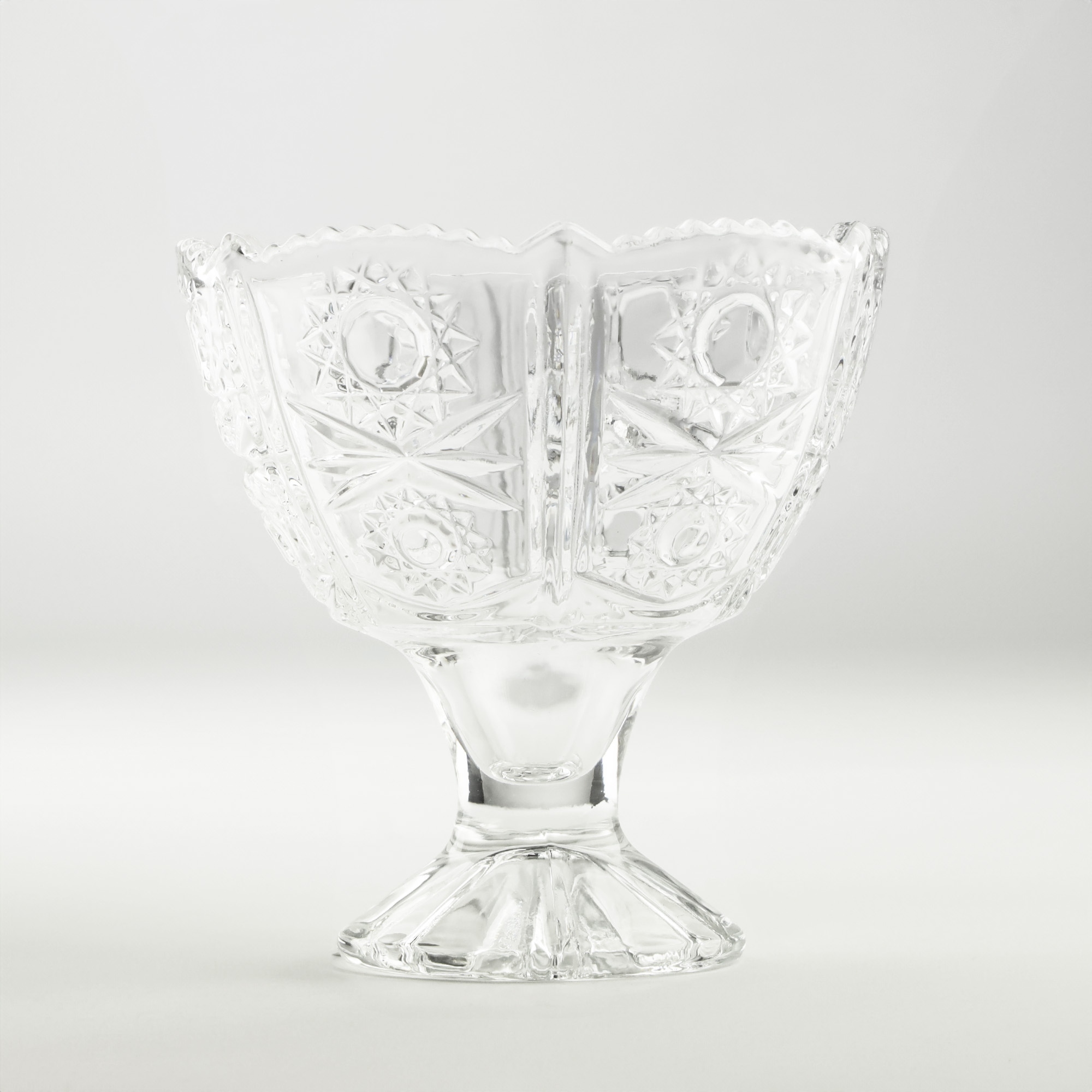 PUCHAREK Z KRYSZTAŁOWYM WZOREM SZKLANY DO PODAWANIA LODÓW DESERÓW 245ML