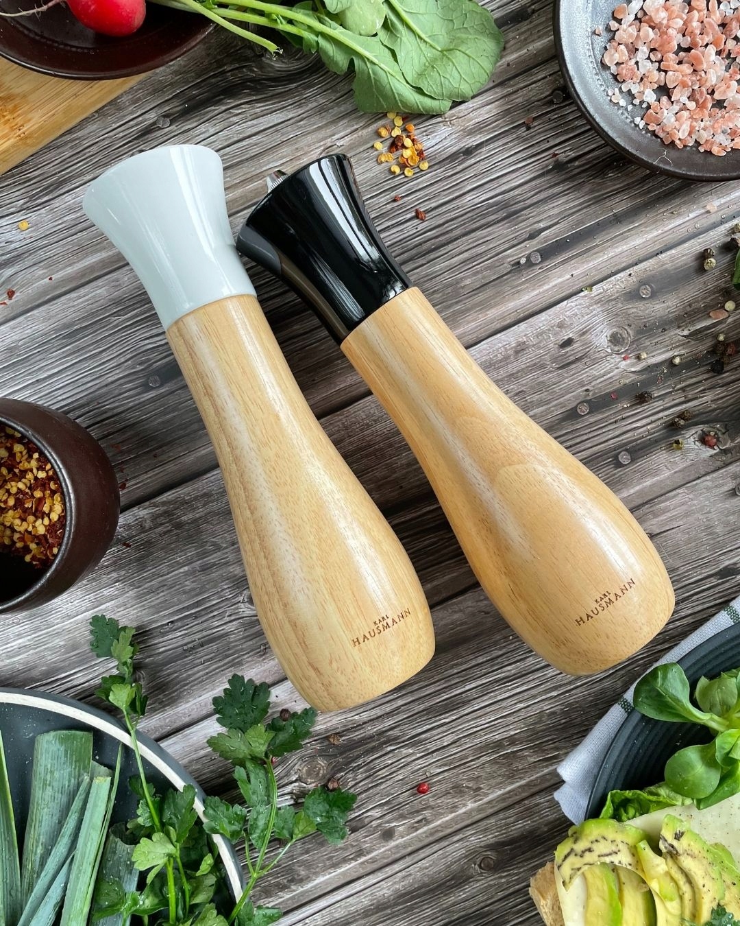 Zestaw komplet ręcznych młynków do mielenia soli i pieprzu drewniane 2 szt