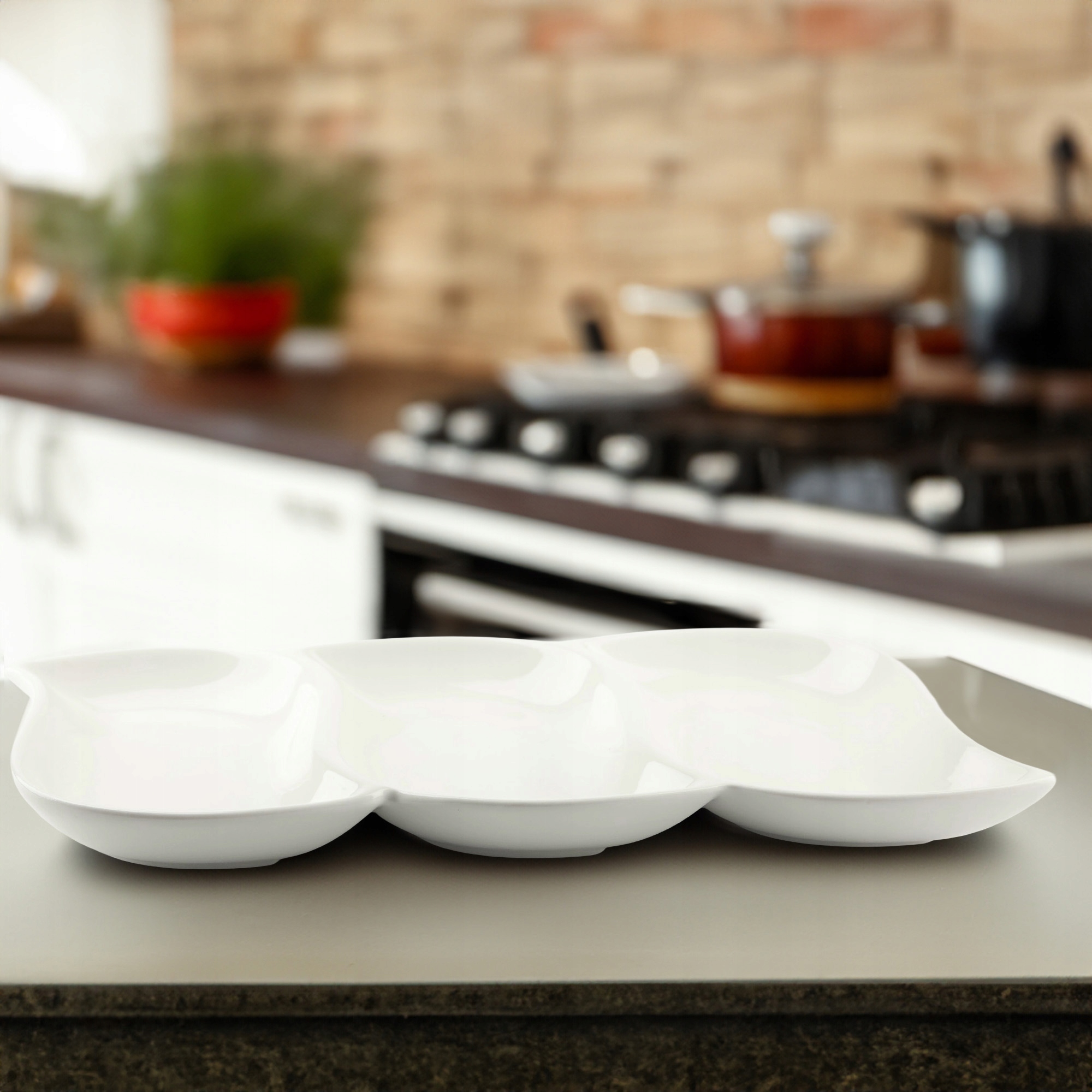 PÓŁMISEK PORCELANOWY TRÓJDZIELNY NA SOSY PRZEKĄSKI SŁODYCZE OWOCE 28X17CM