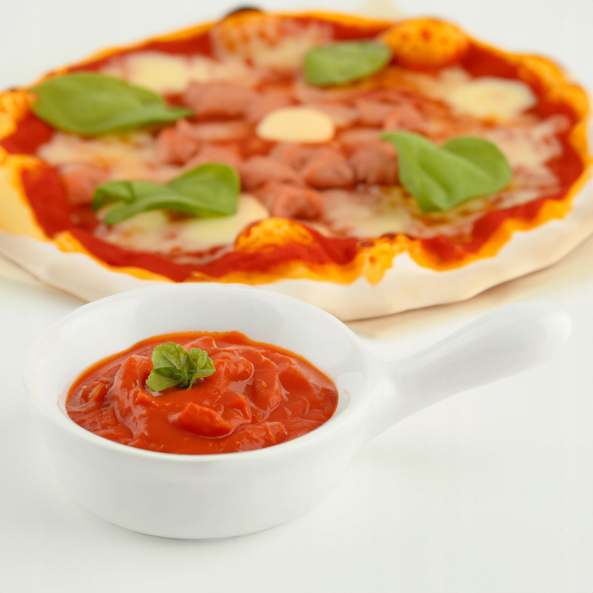 MISECZKA PORCELANOWA NA SOSY DIPY 9,5X6 CM DIPÓWKA NACZYNIE DO SOSÓW DIPÓW