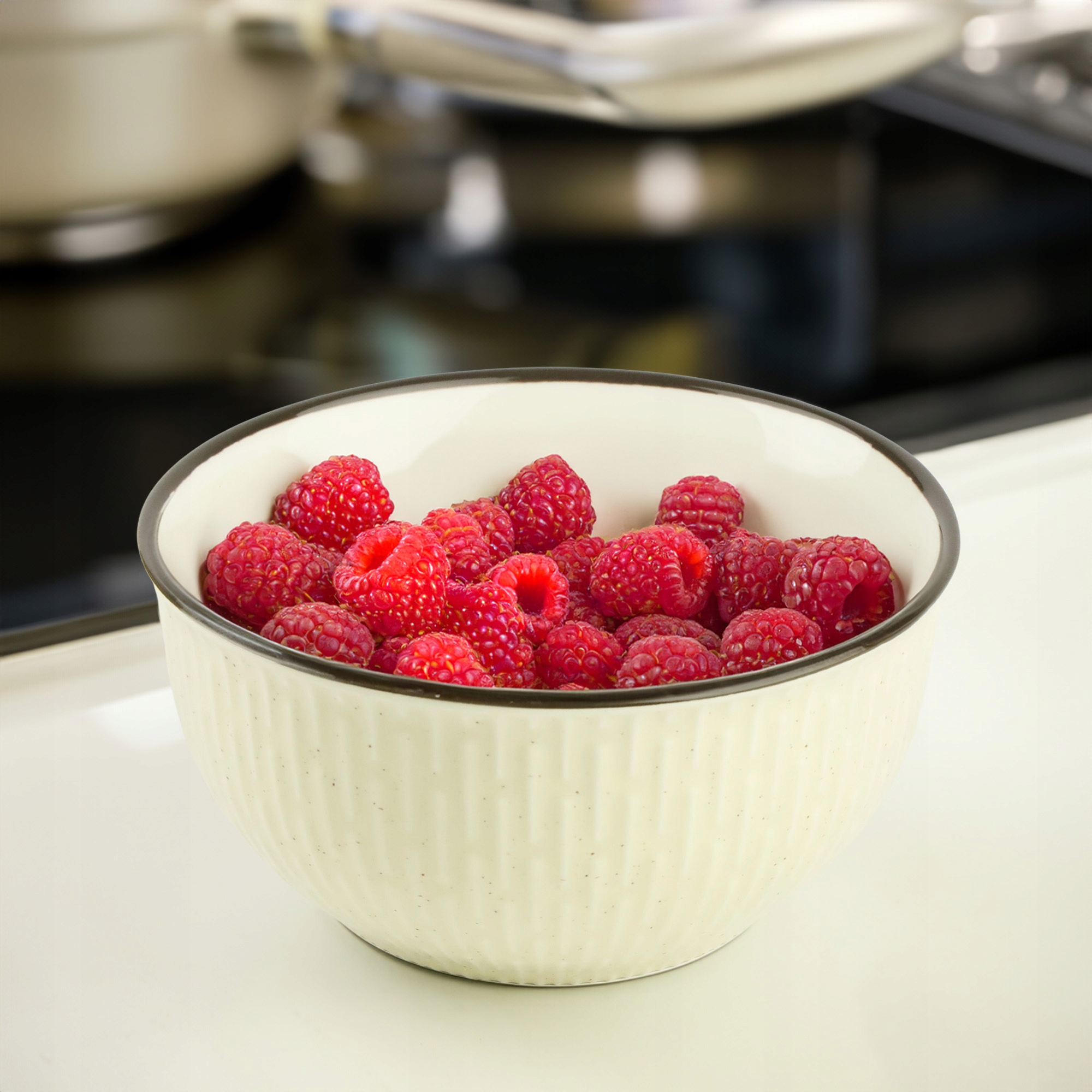 CERAMICZNA SALATERKA NA ZUPĘ OWOCE PRZEKĄSKI BEŻOWA ZDOBIONA Z WZOREM 510ML