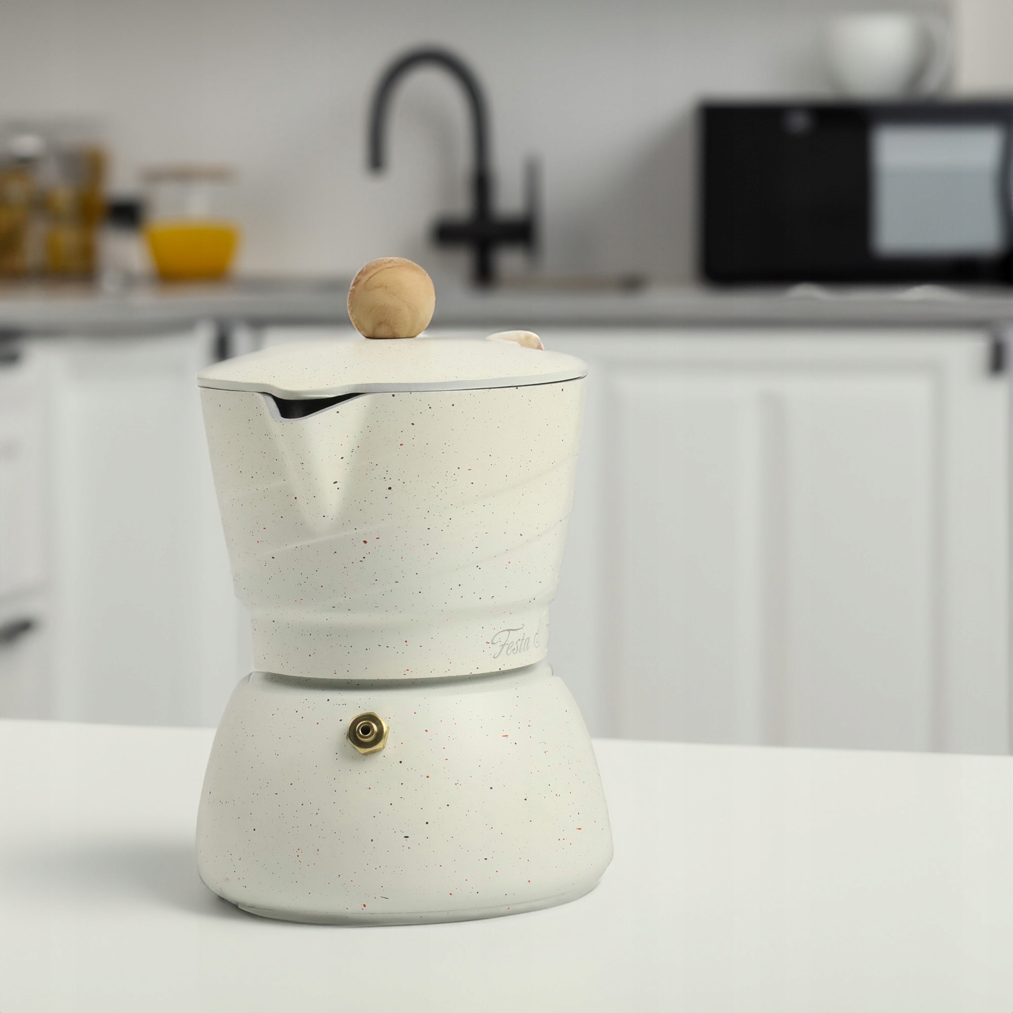 KAWIARKA ALUMINIOWA ZAPARZACZ DO KAWY KAFIETERKA WŁOSKA MOKA NA 3 FILIŻANKI