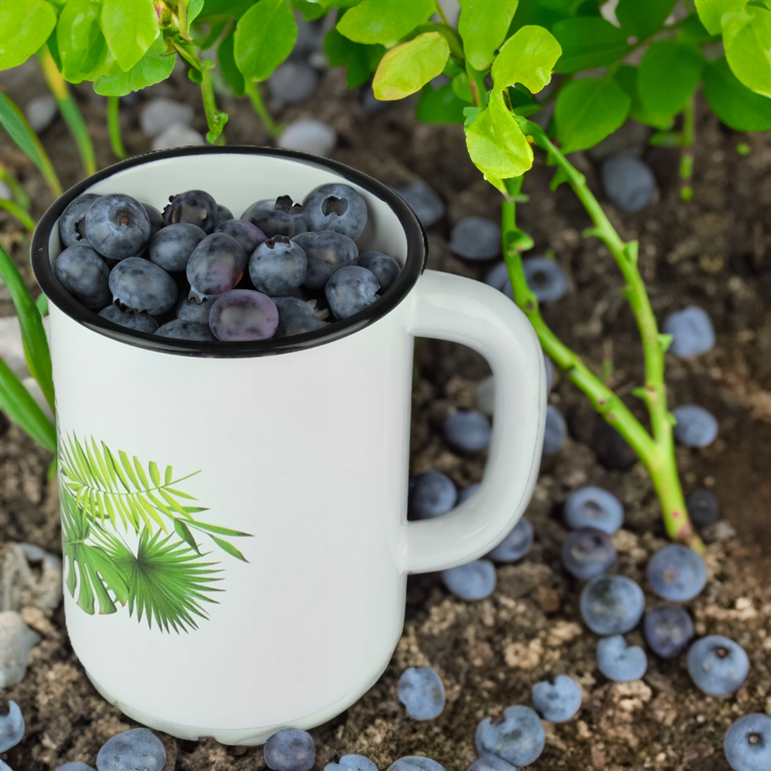 KUBEK GŁADKI EMALIOWANY 1,5L WZÓR MONSTERA IDEALNY DO NAPOJÓW KOMPOTU MLEKA