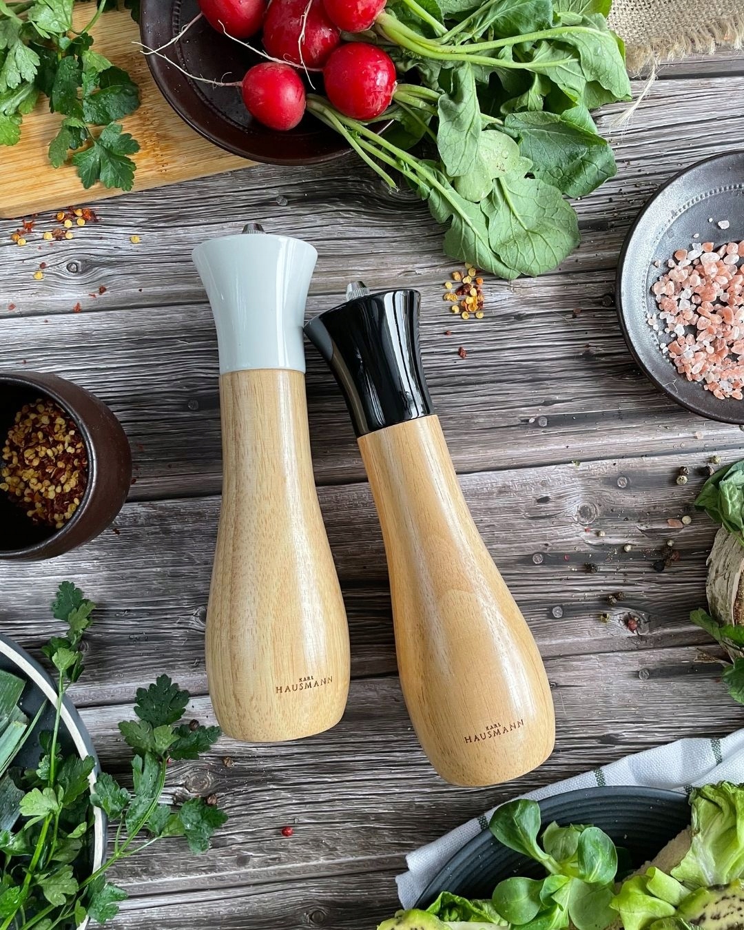 Zestaw komplet ręcznych młynków do mielenia soli i pieprzu drewniane 2 szt