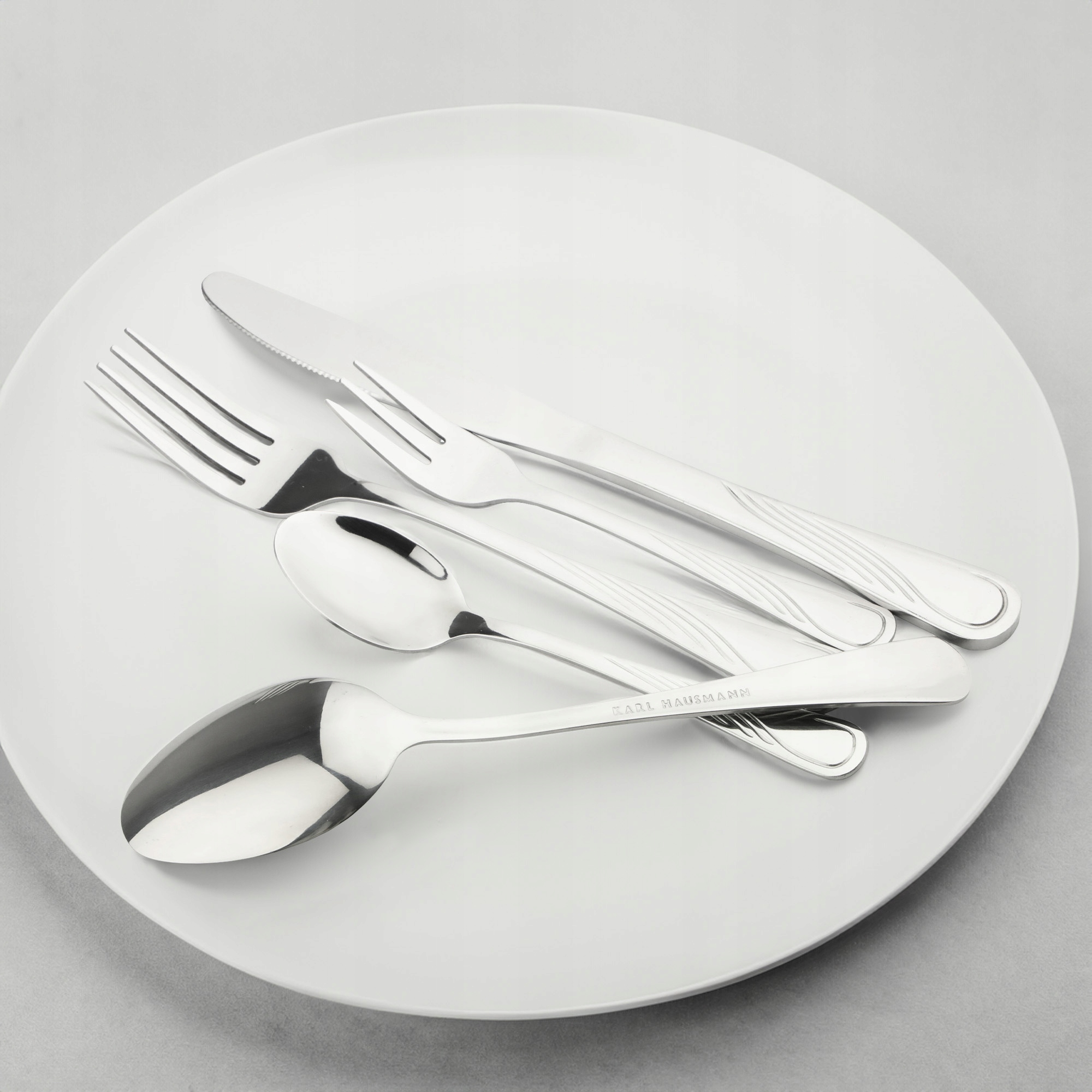 ZESTAW SZTUĆCÓW 30 ELEMENTÓW DLA 6 OSÓB KPL SZTUĆCE NIERDZEWNE W PUDEŁKU