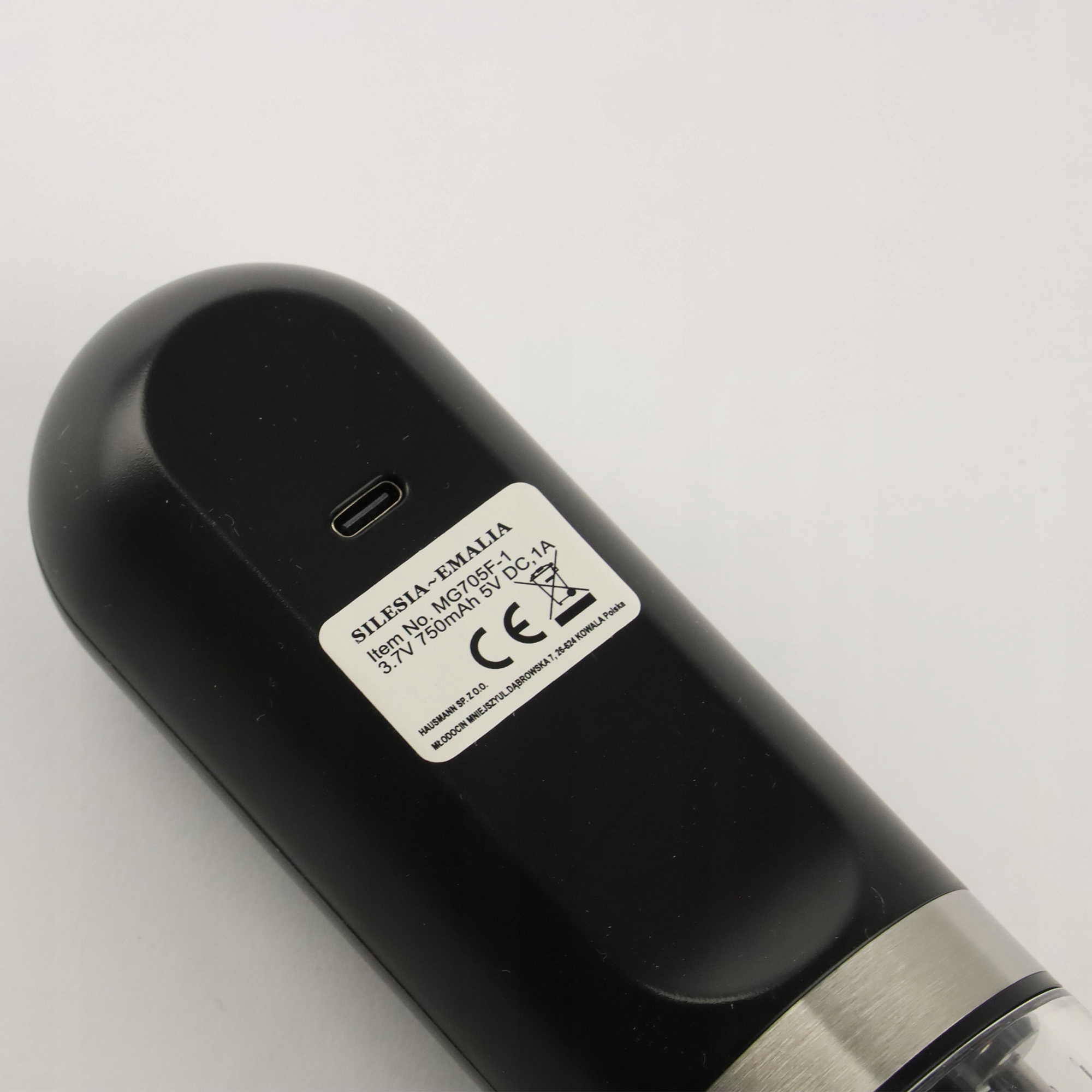 MŁYNEK ELEKTRYCZNY DO MIELENIA CZARNY PRZYPRAW SOLI PIEPRZU PRZYPRAW NA USB