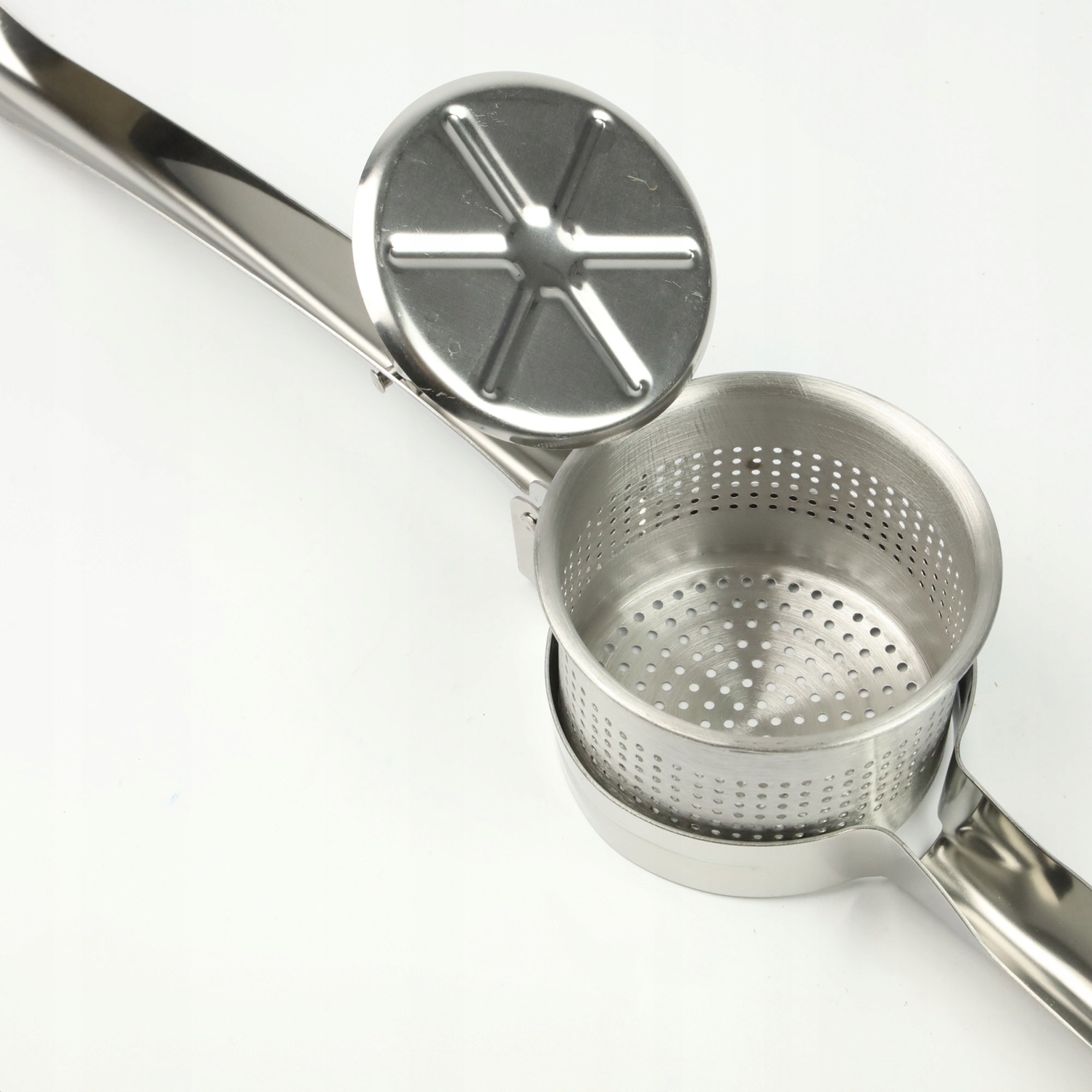 PRASKA DO ZIEMNIAKÓW ROZDRABNIACZ ZGNIATACZ STAL NIERDZEWNA