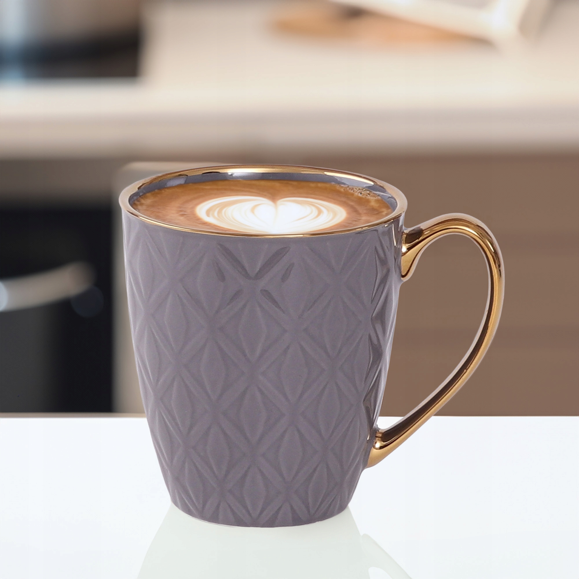 PORCELANOWY KUBEK NA KAWĘ HERBATĘ SZARY ZDOBIONY ZE ZŁOTYM UCHEM 360ML