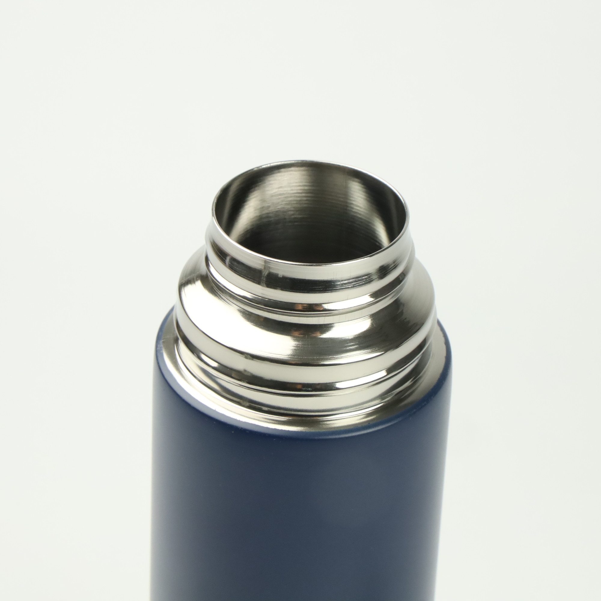 TERMOS GRANATOWY TERMICZNY 750ML STAL NIERDZEWNA BIDON NA GORĄCE NAPOJE