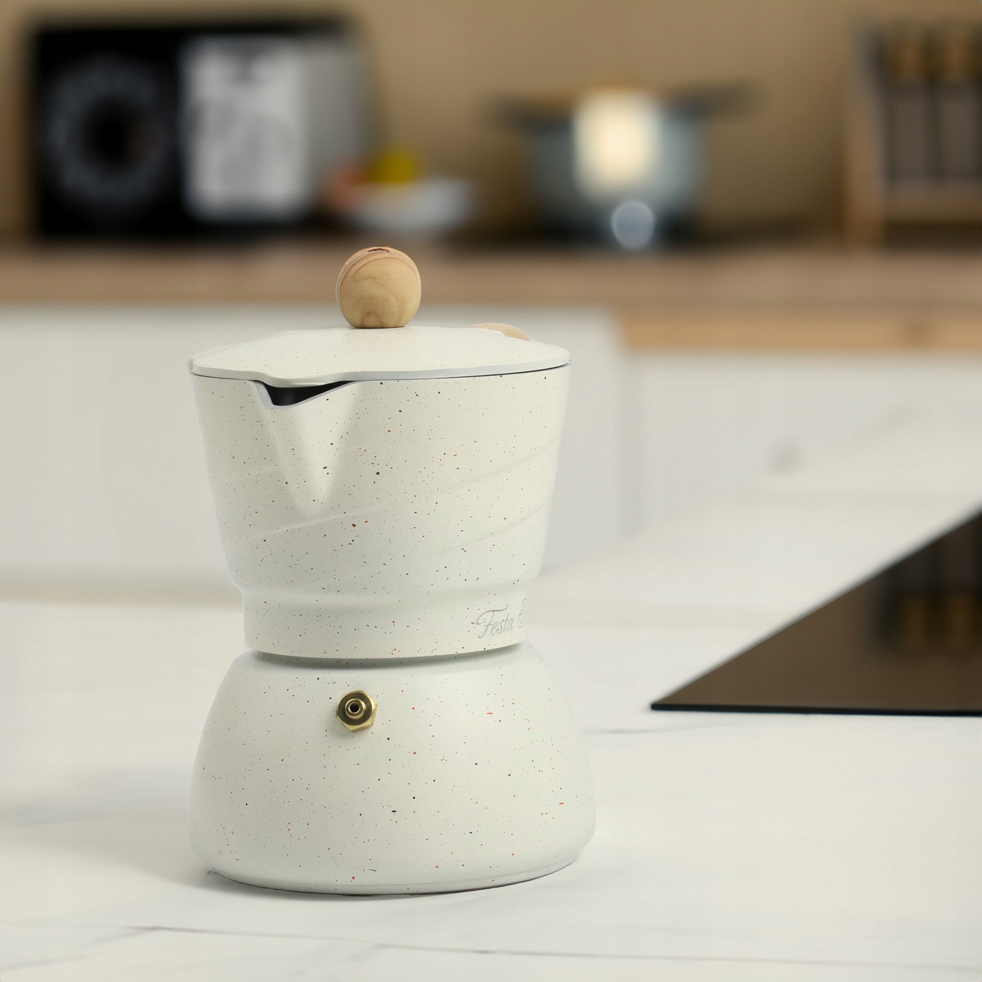 KAWIARKA ALUMINIOWA ZAPARZACZ DO KAWY KAFIETERKA WŁOSKA MOKA NA 3 FILIŻANKI