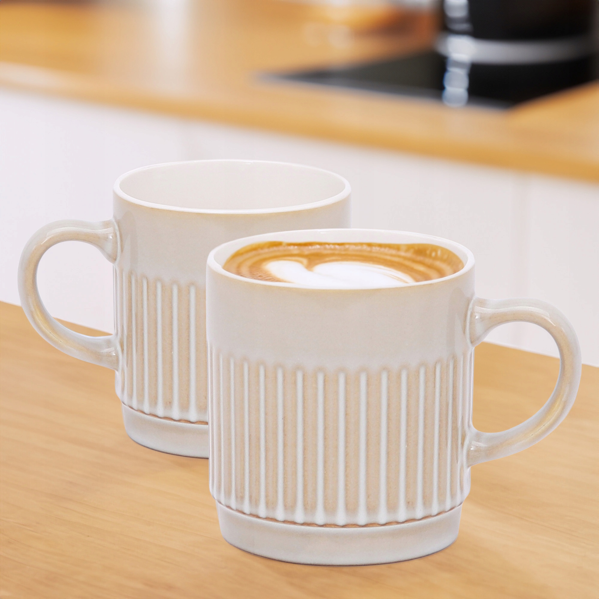 PORCELANOWY KUBEK NA KAWĘ HERBATĘ BEŻOWY ZDOBIONY 440 ML NA PREZENT