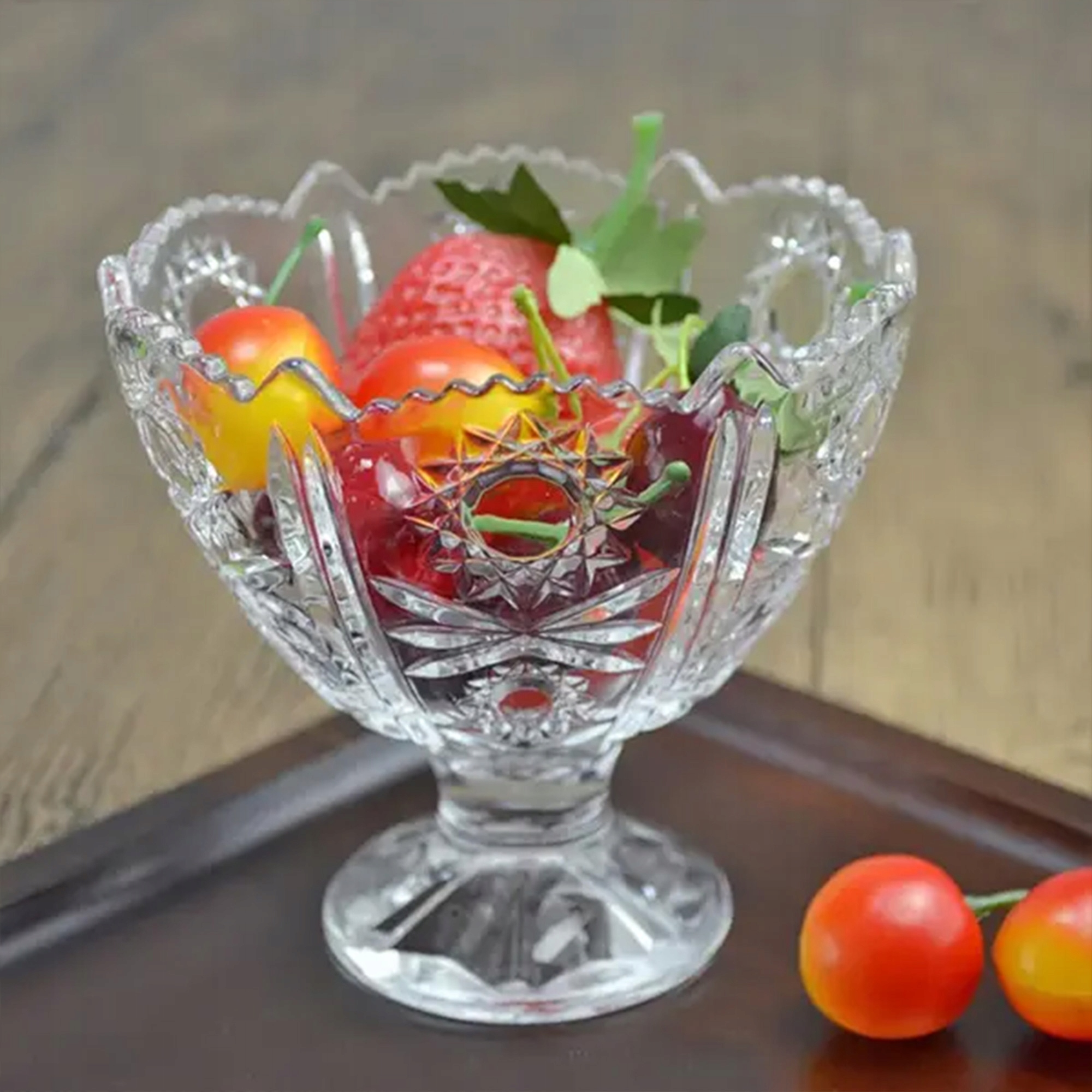 PUCHAREK Z KRYSZTAŁOWYM WZOREM SZKLANY DO PODAWANIA LODÓW DESERÓW 245ML