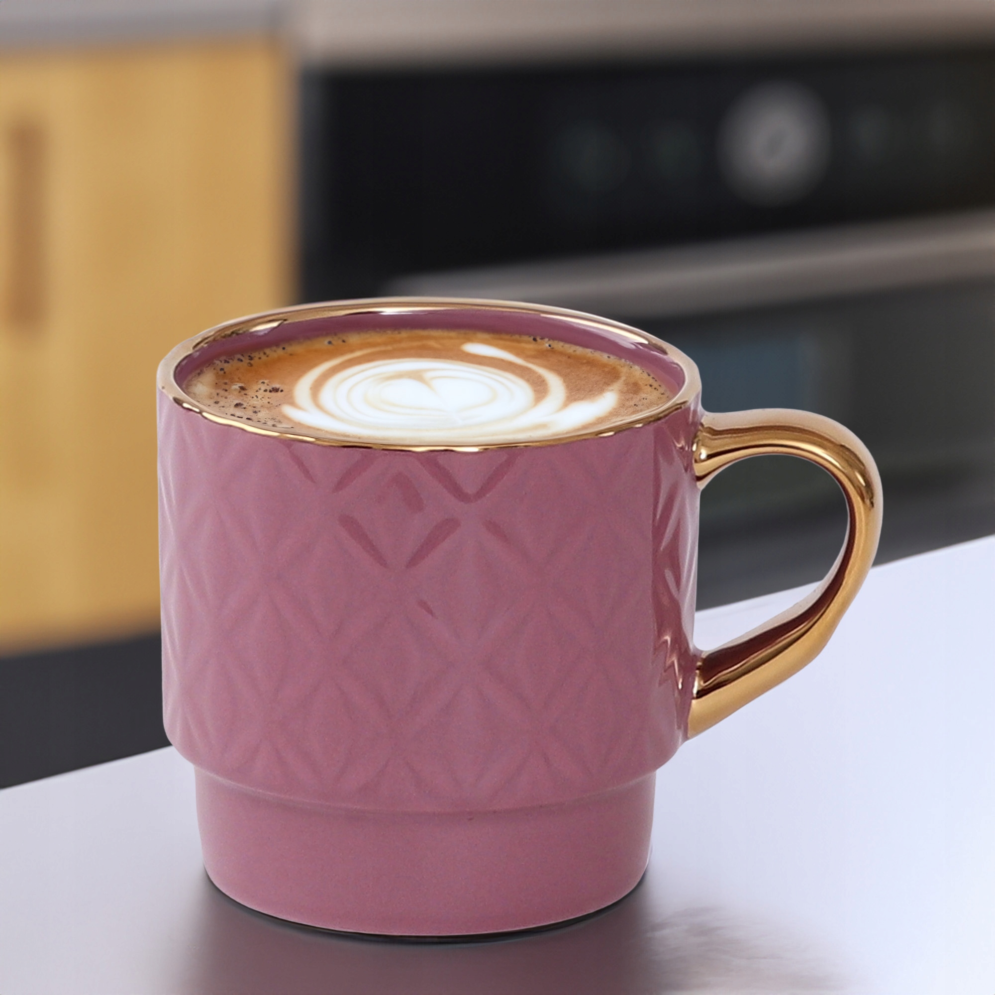 PORCELANOWY KUBEK NA KAWĘ HERBATĘ WRZOSOWY ZDOBIONY ZE ZŁOTYM UCHEM 340ML