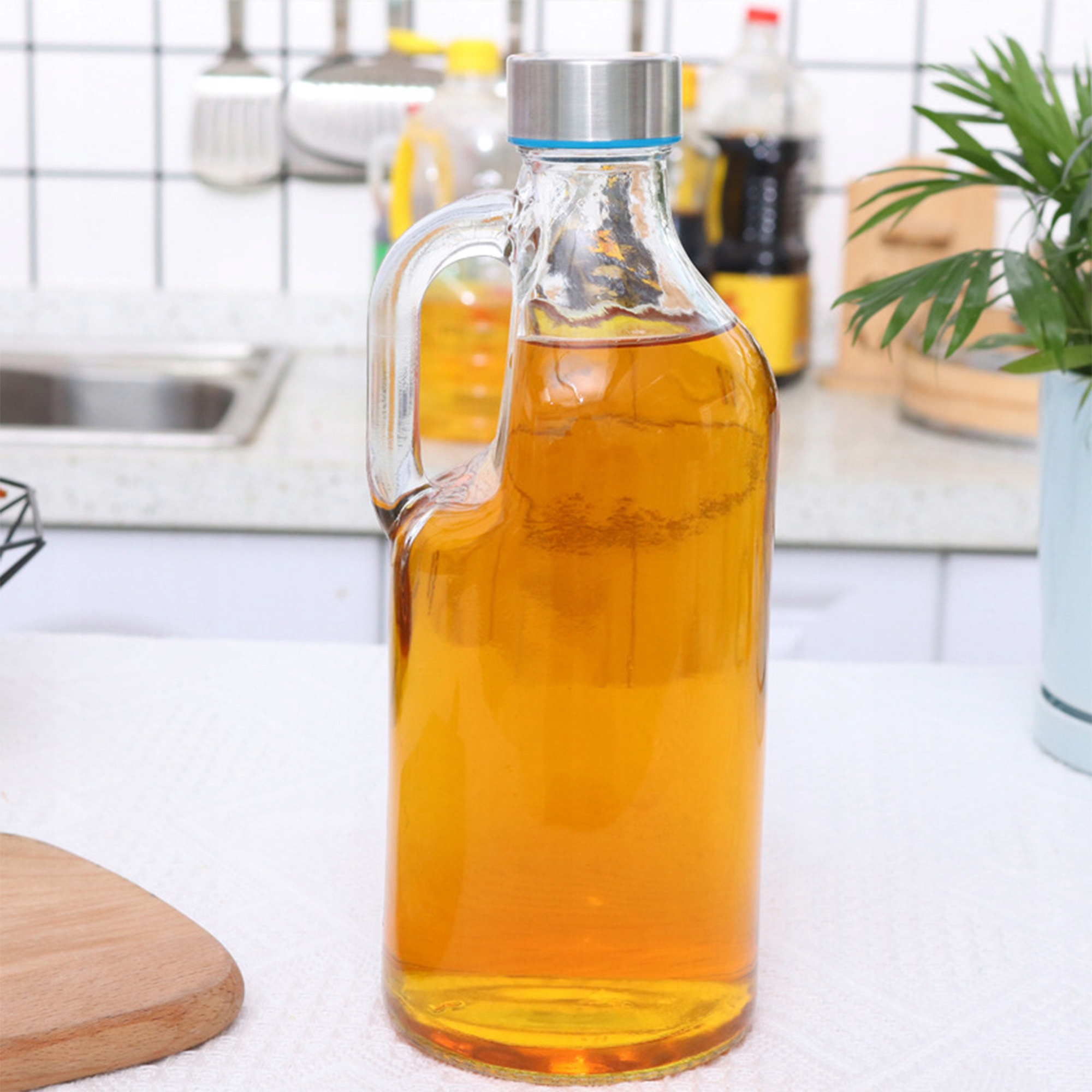 KARAFKA SZKLANA NA WODĘ SOK LEMONIADĘ MLEKO 1L BUTELKA Z ZAKRĘTKĄ